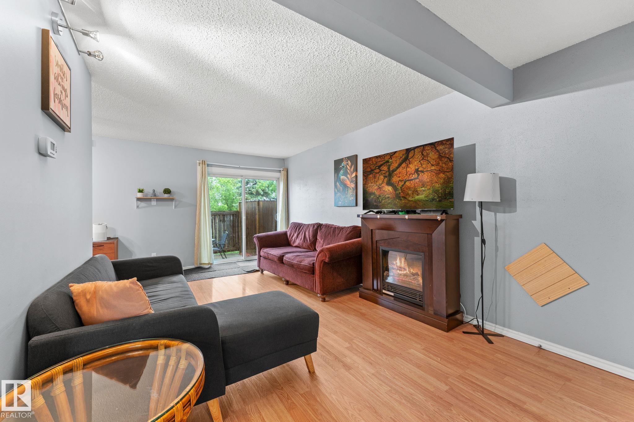 Photo 7 at 111 Cornell Court NW, Kilkenny, Edmonton