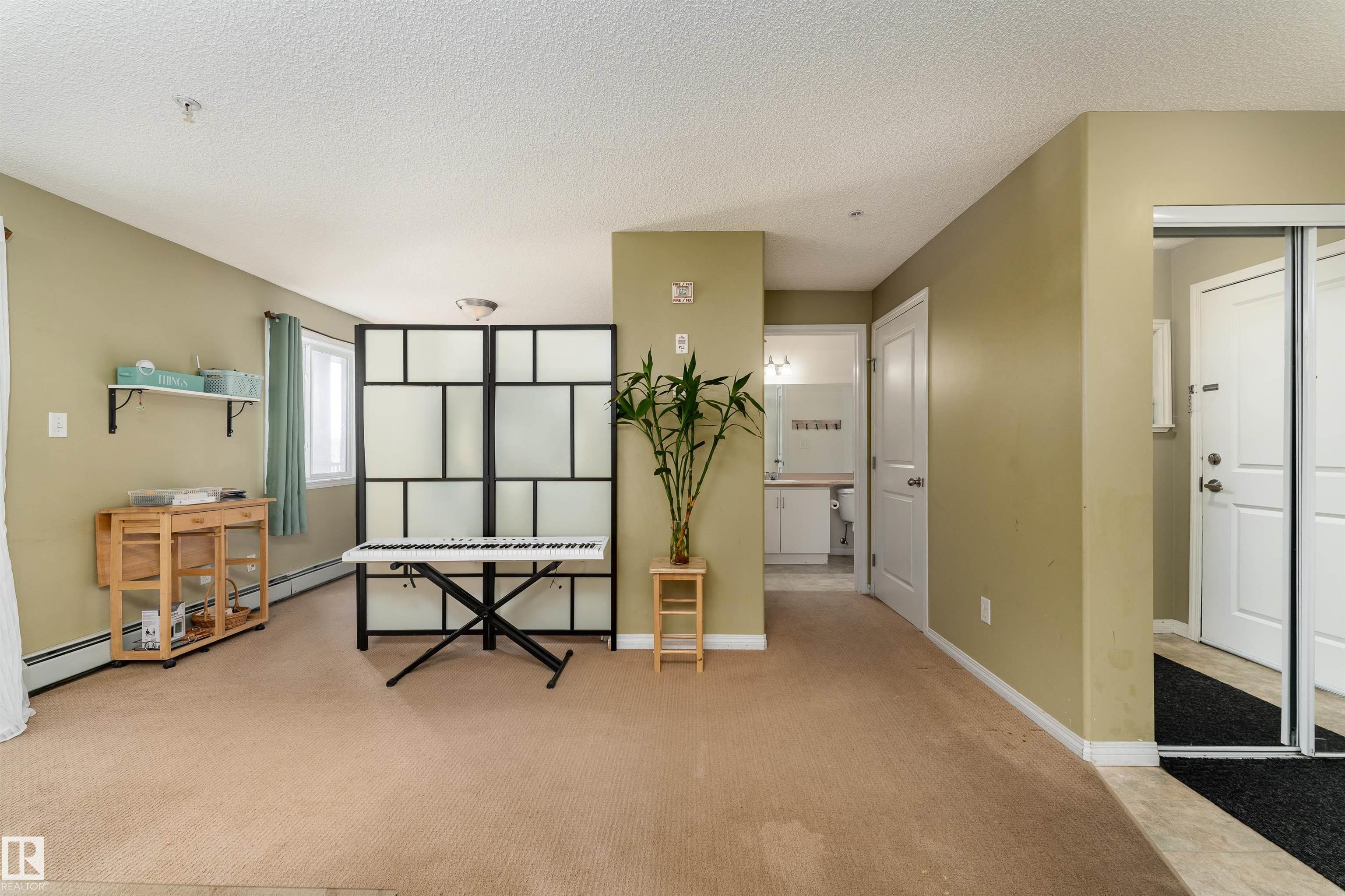 Photo 8 at 11325 83 Street NW, Parkdale, Edmonton