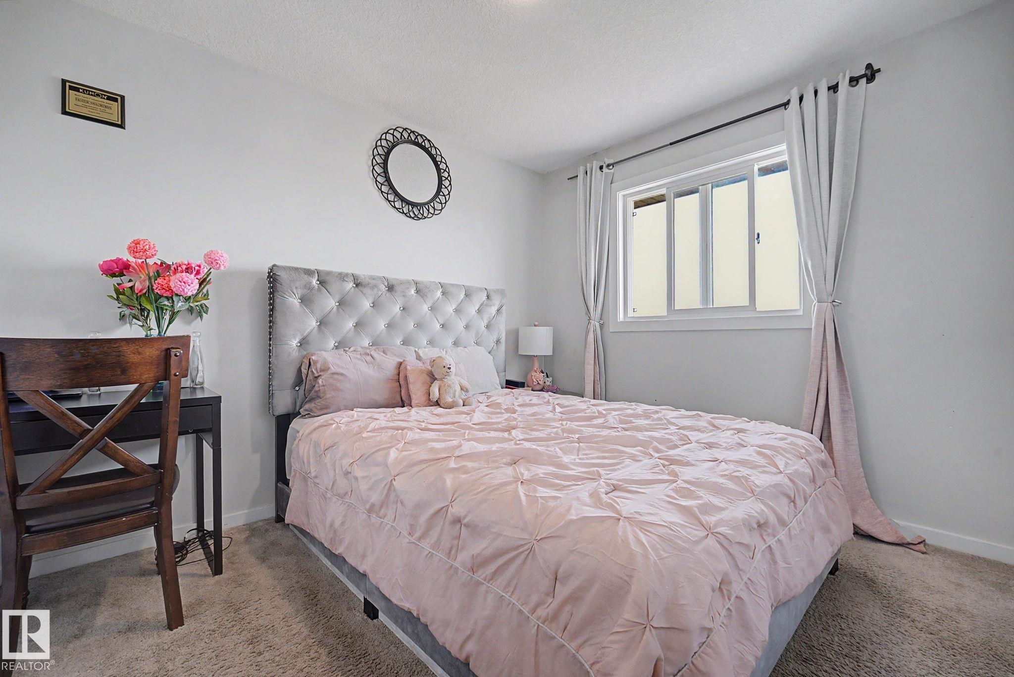 Photo 22 at 22419 80 Avenue NW, Rosenthal, Edmonton