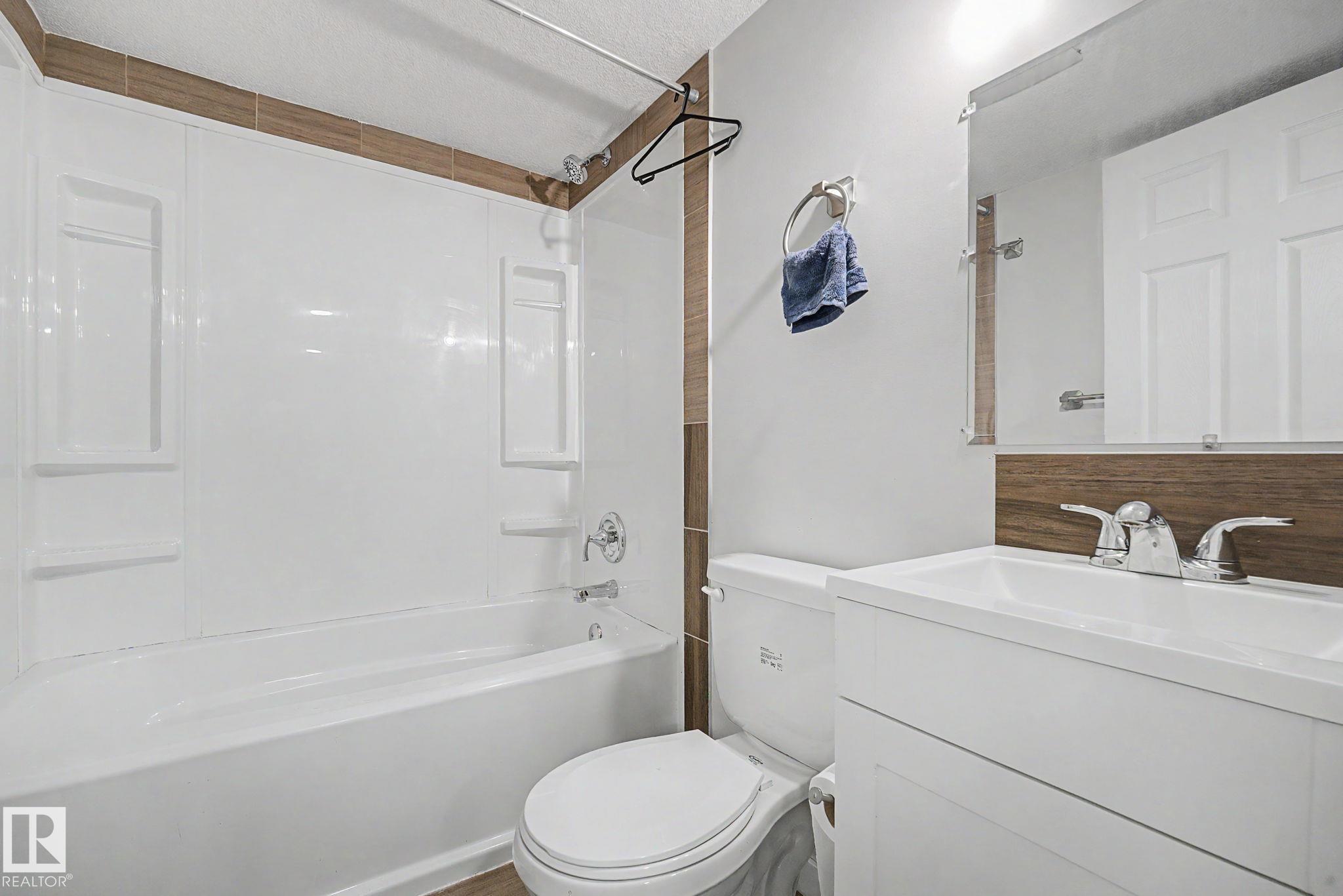 Photo 43 at 22419 80 Avenue NW, Rosenthal, Edmonton