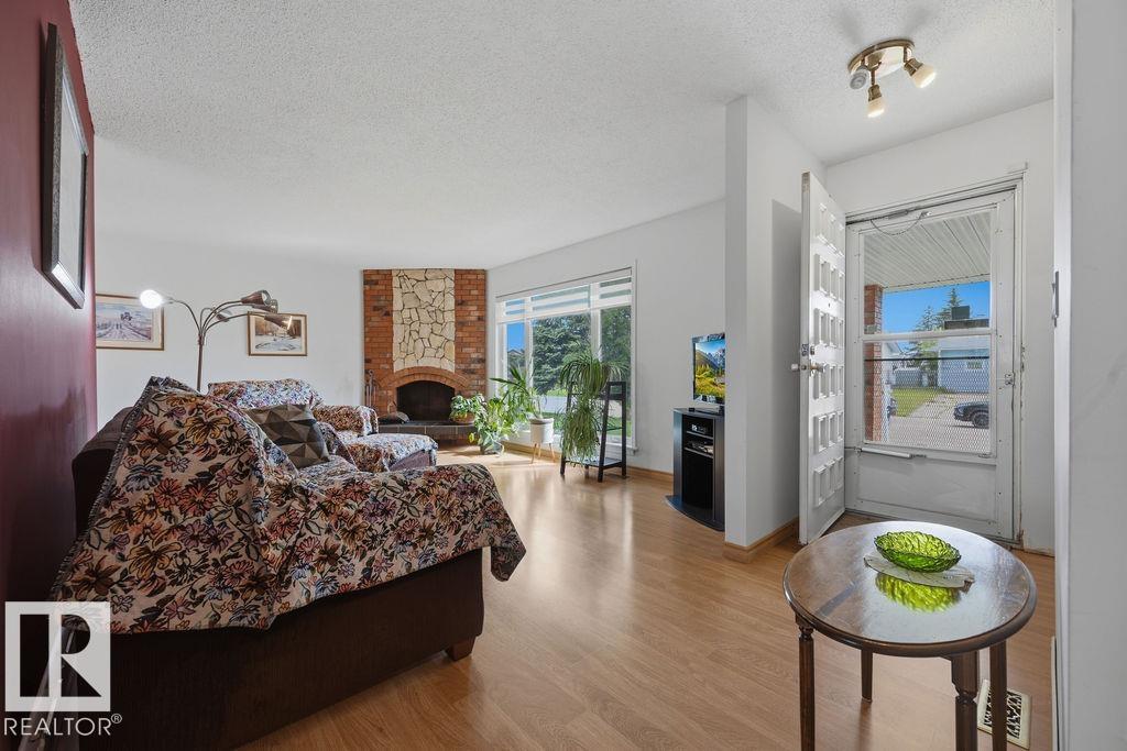 14612 117a Street NW, Caernarvon, Edmonton