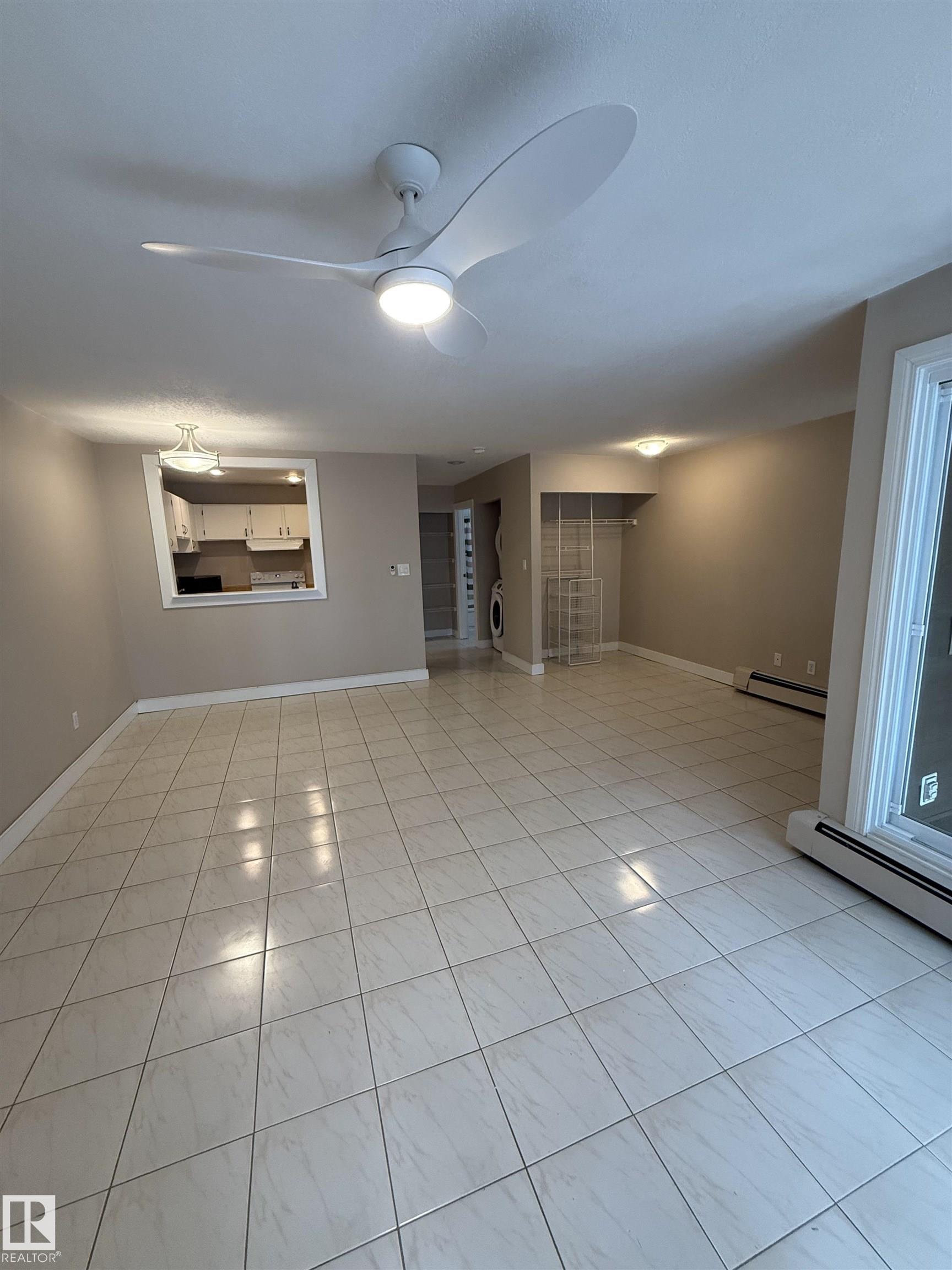 101 - 10138 116 Street NW, Wîhkwêntôwin, Edmonton