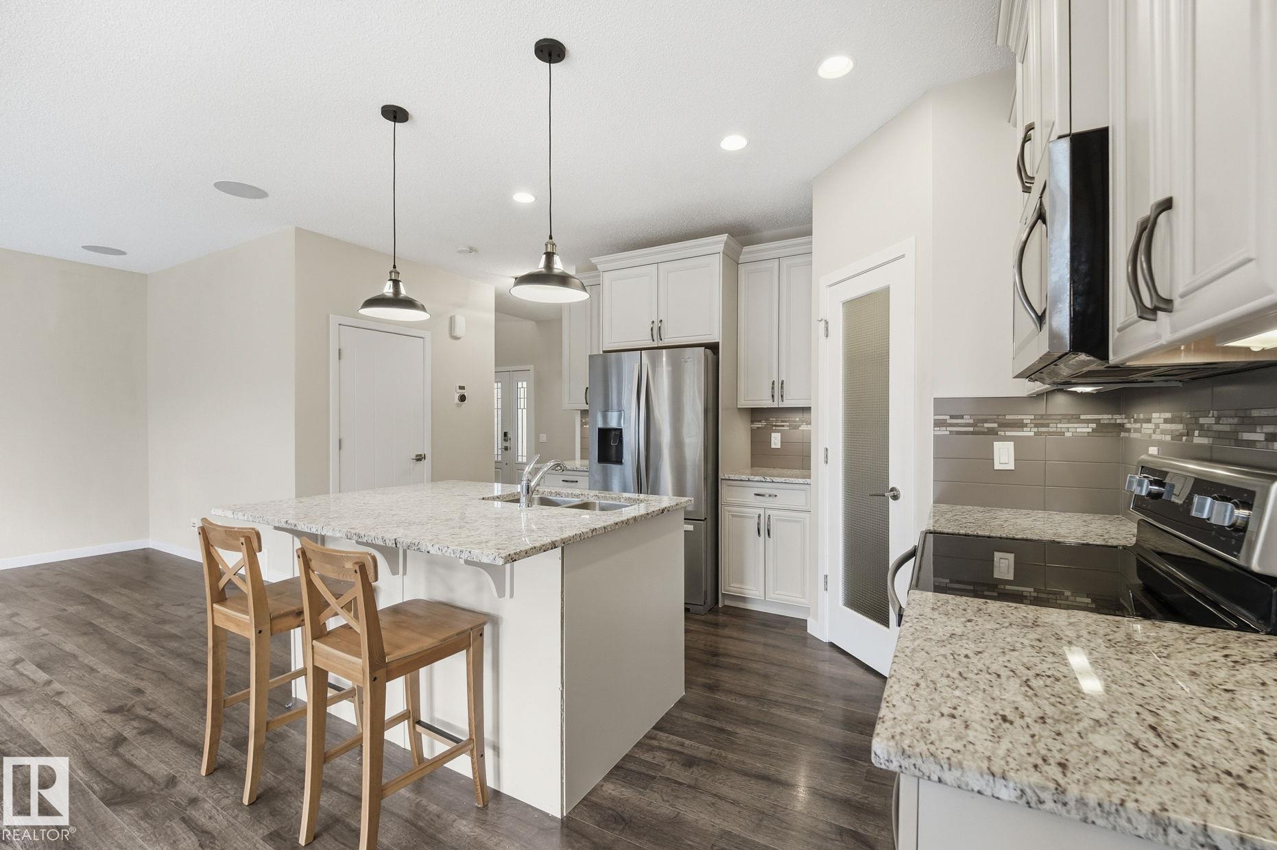 Photo 11 at 33 Riviere Terrace, Riverside, St. Albert