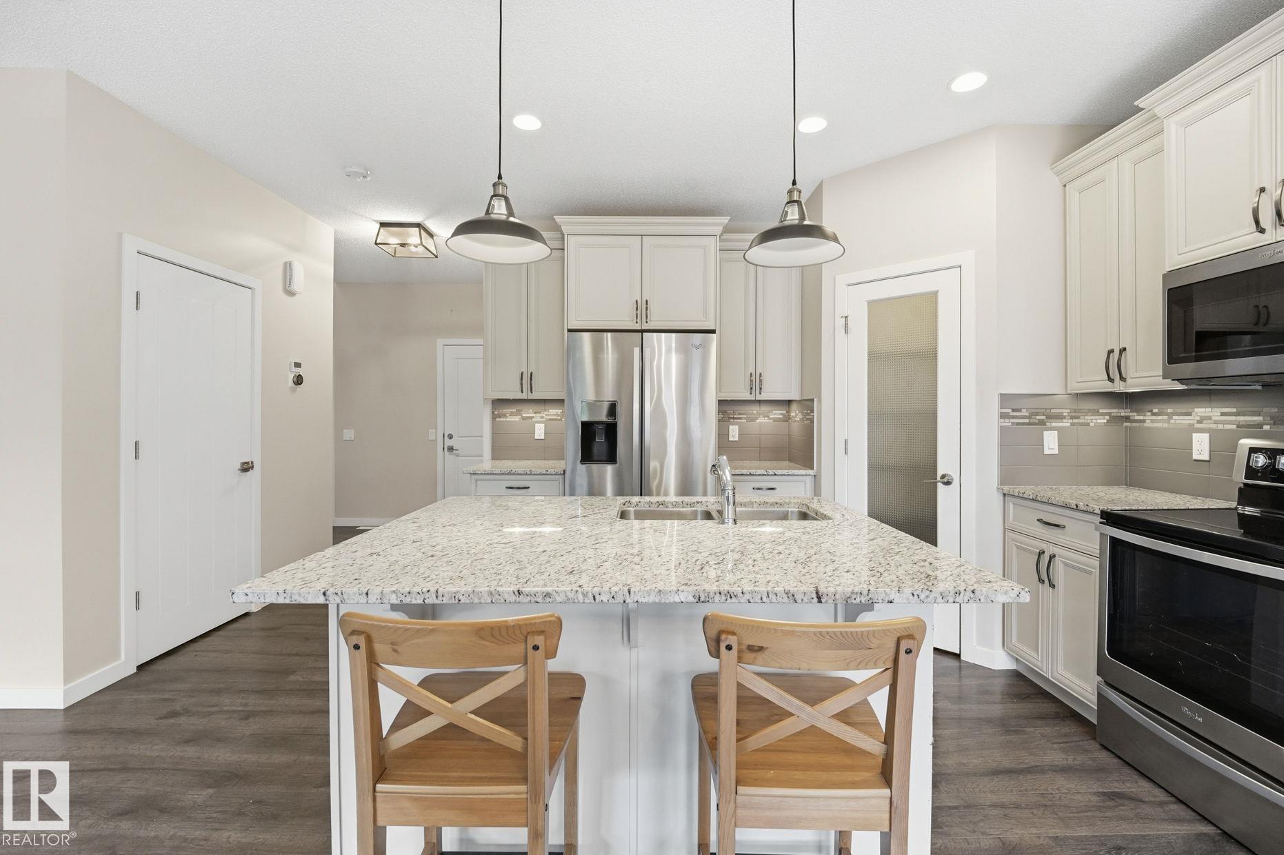 Photo 12 at 33 Riviere Terrace, Riverside, St. Albert