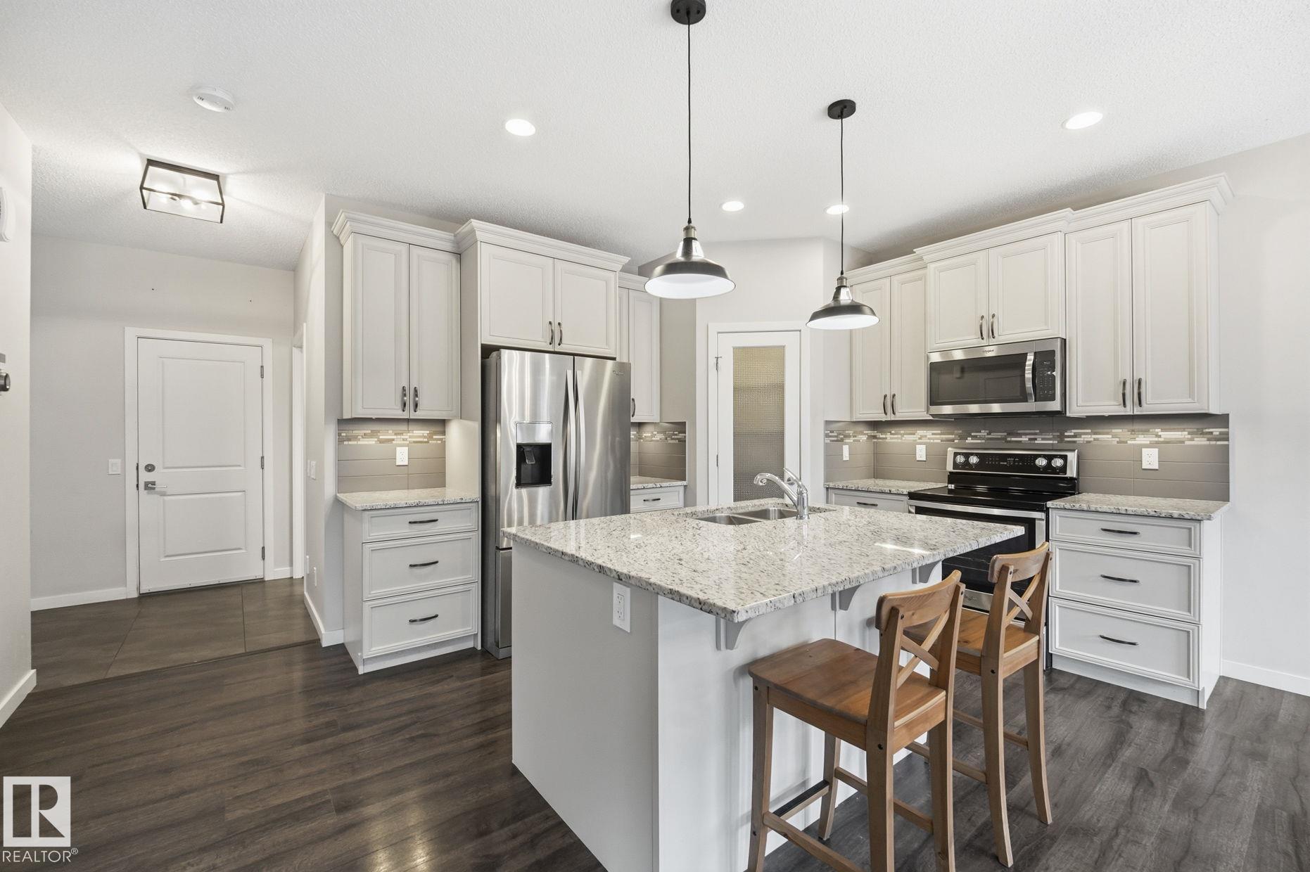 Photo 13 at 33 Riviere Terrace, Riverside, St. Albert