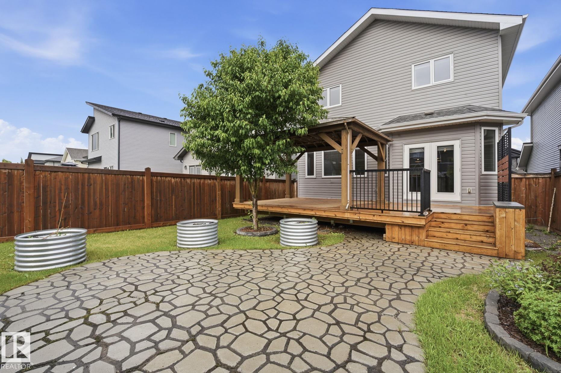 Photo 34 at 33 Riviere Terrace, Riverside, St. Albert