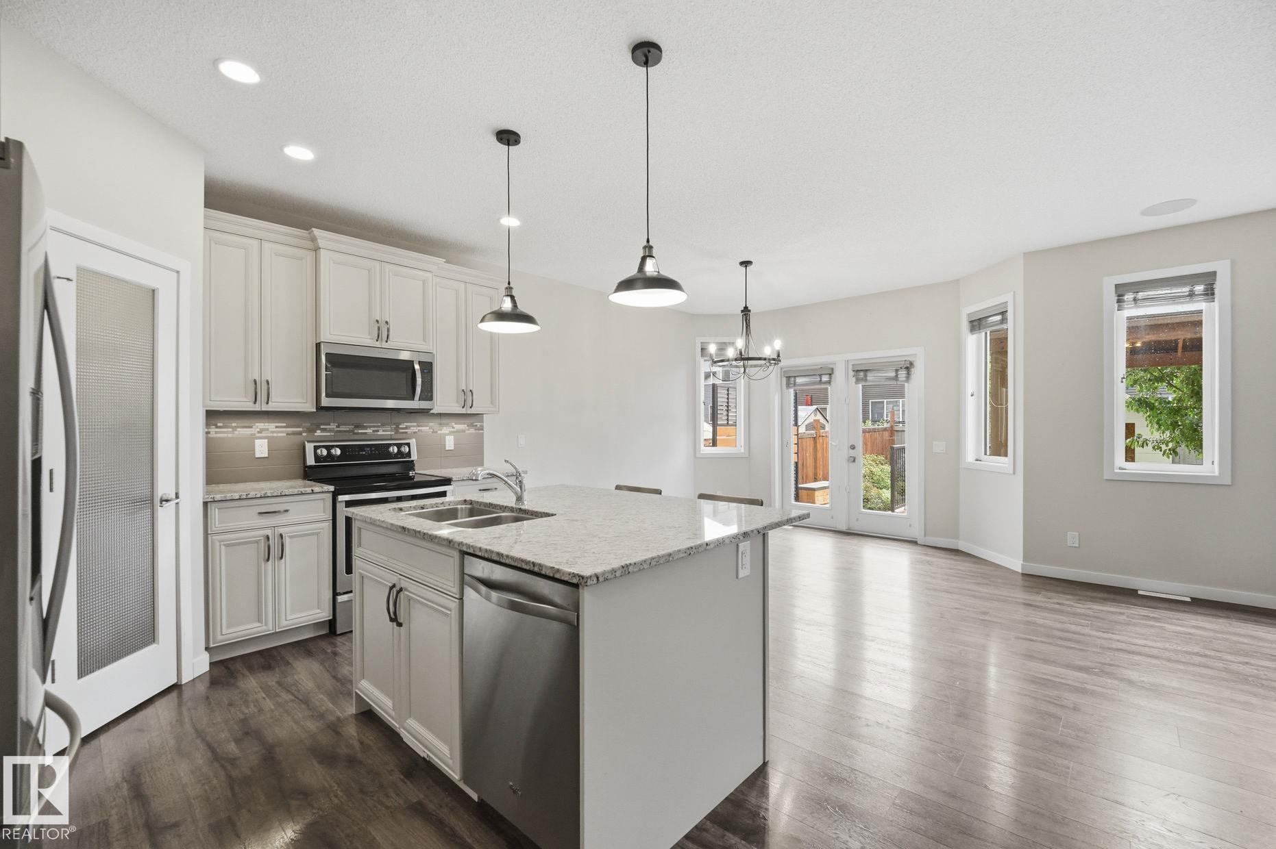 Photo 10 at 33 Riviere Terrace, Riverside, St. Albert