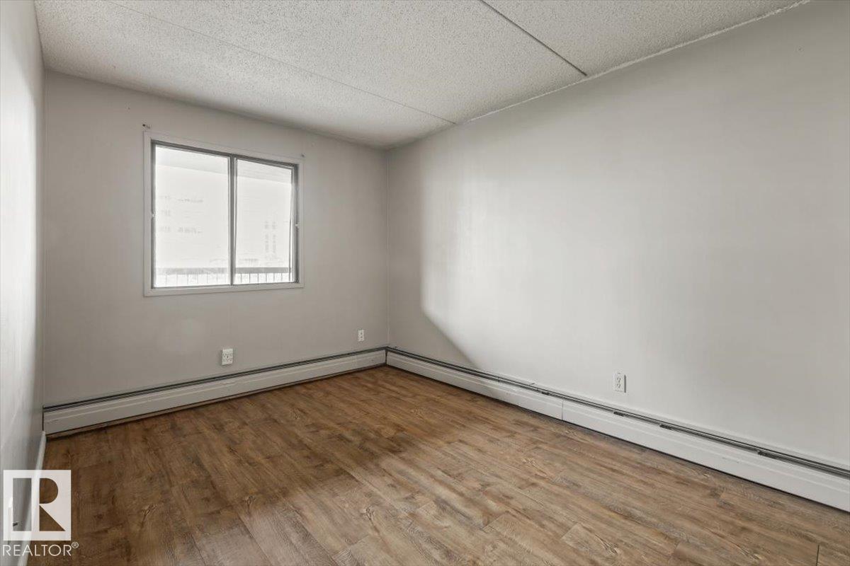 Photo 11 at 501 - 9917 110 Street NW, Wîhkwêntôwin, Edmonton