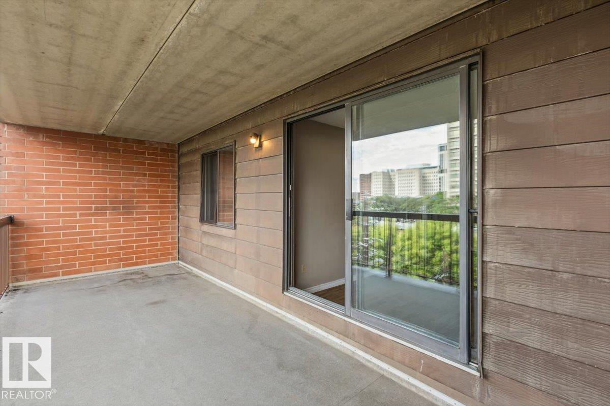 Photo 15 at 501 - 9917 110 Street NW, Wîhkwêntôwin, Edmonton
