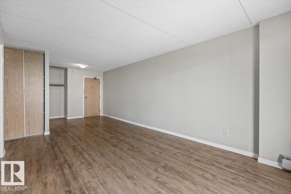 Photo 7 at 501 - 9917 110 Street NW, Wîhkwêntôwin, Edmonton