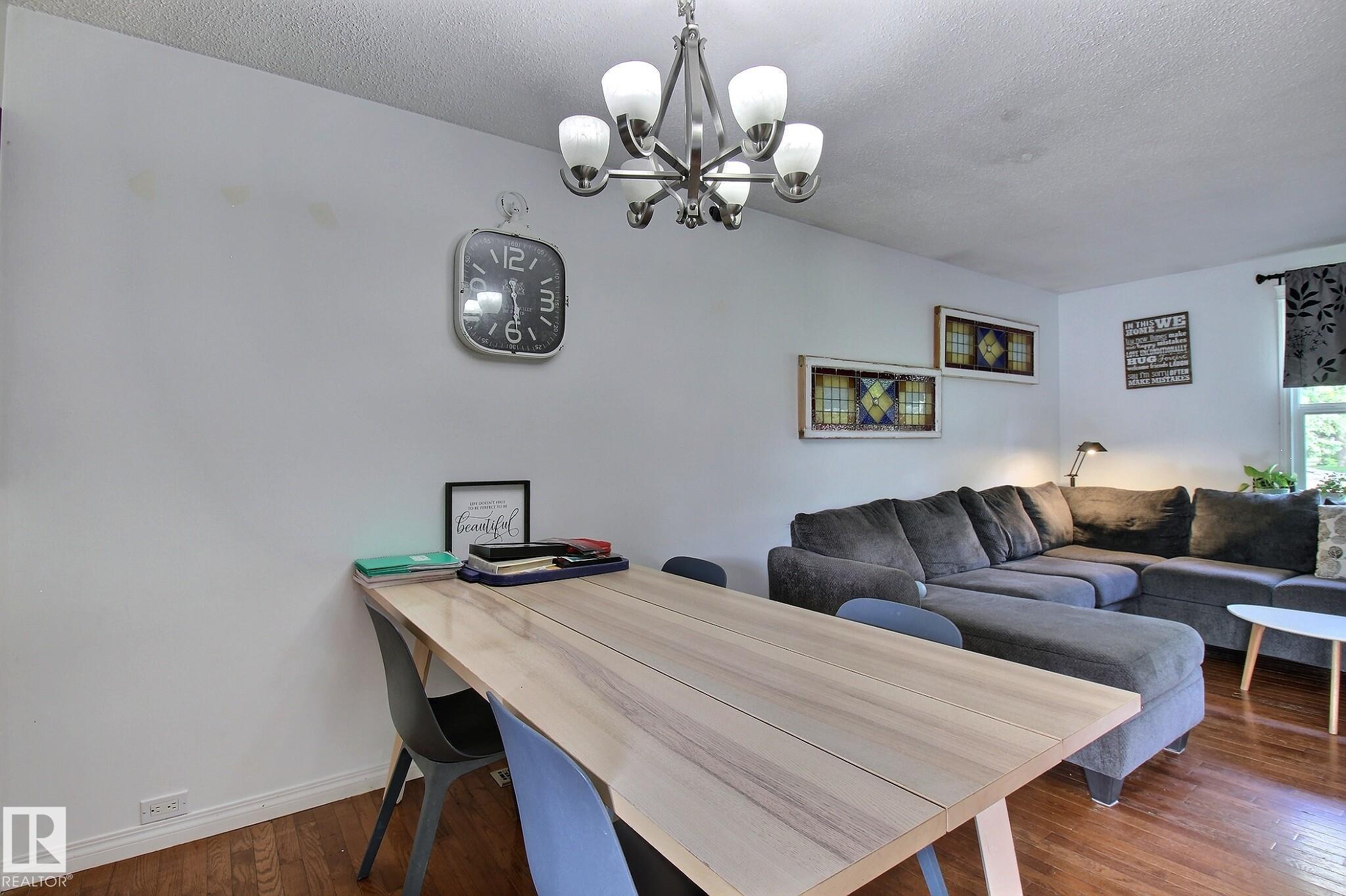 Photo 12 at 28 Greenwood Way, Maplewood, Sherwood Park