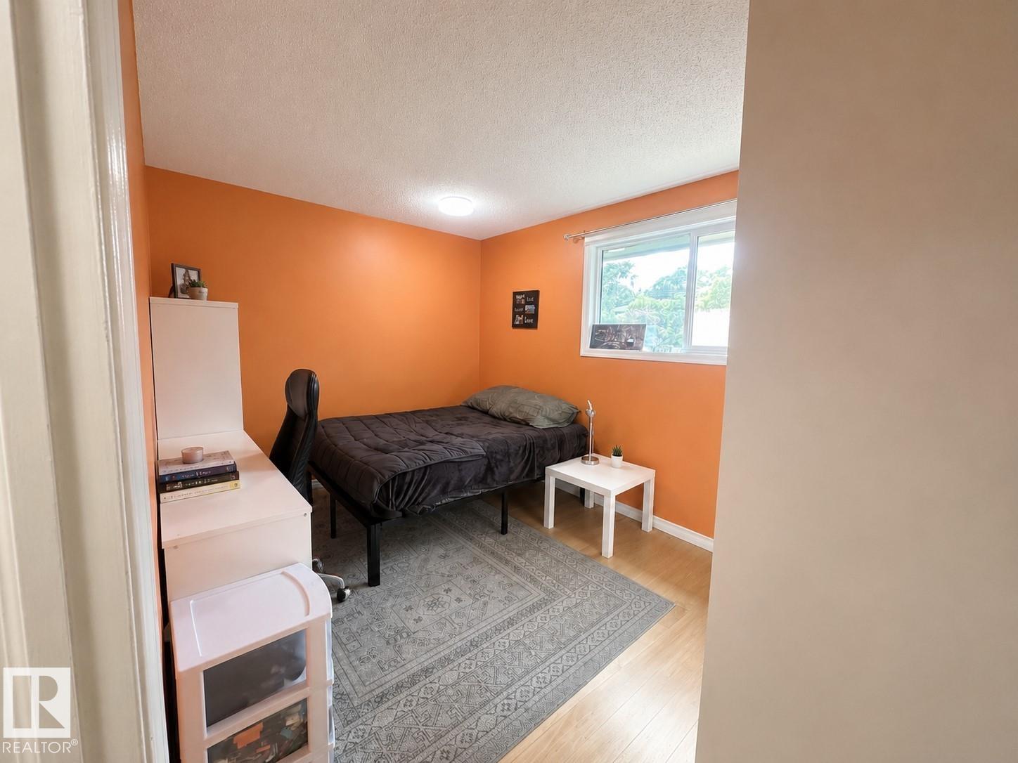Photo 16 at 28 Greenwood Way, Maplewood, Sherwood Park