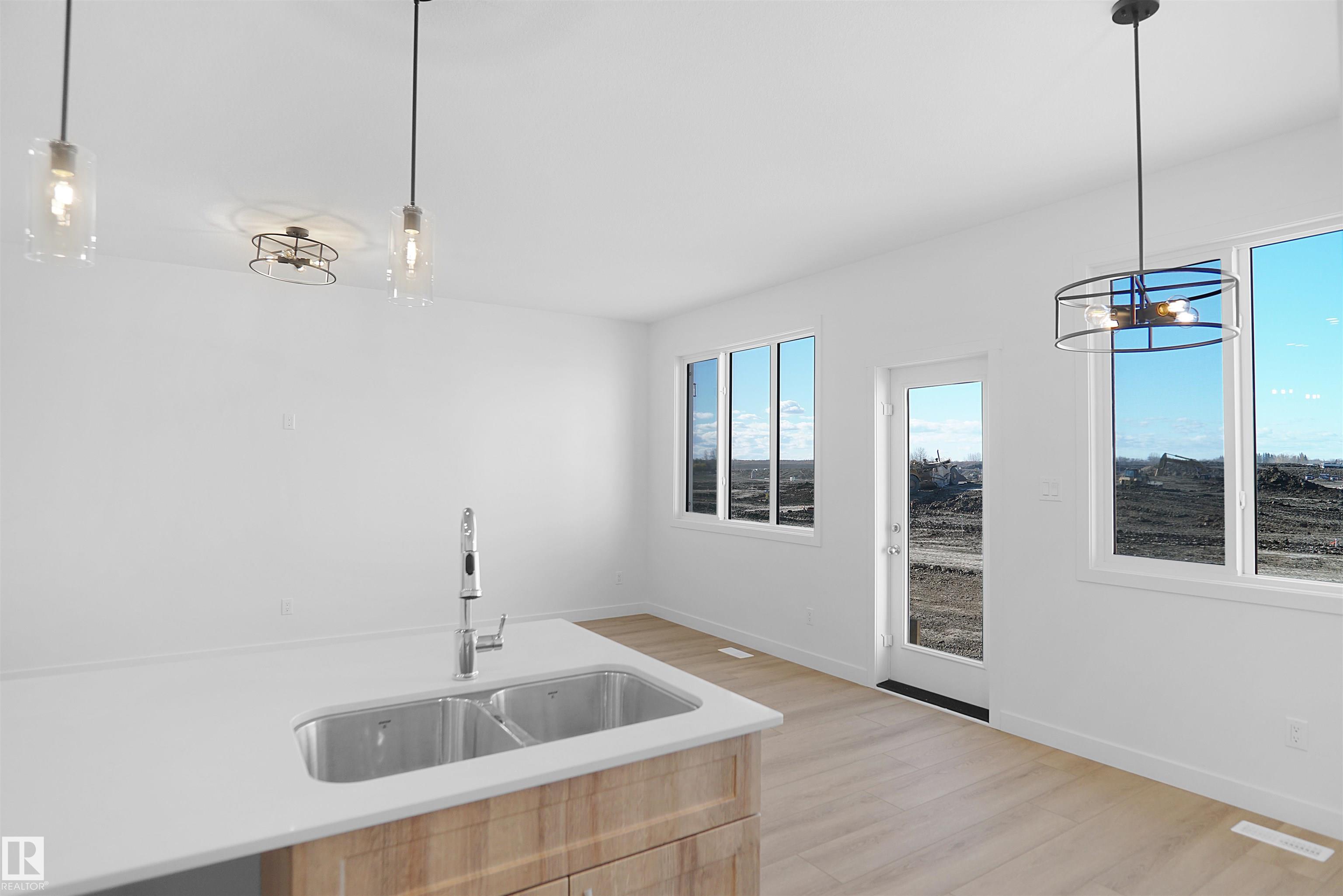 Photo 13 at 20928 16 Avenue NW, Stillwater, Edmonton