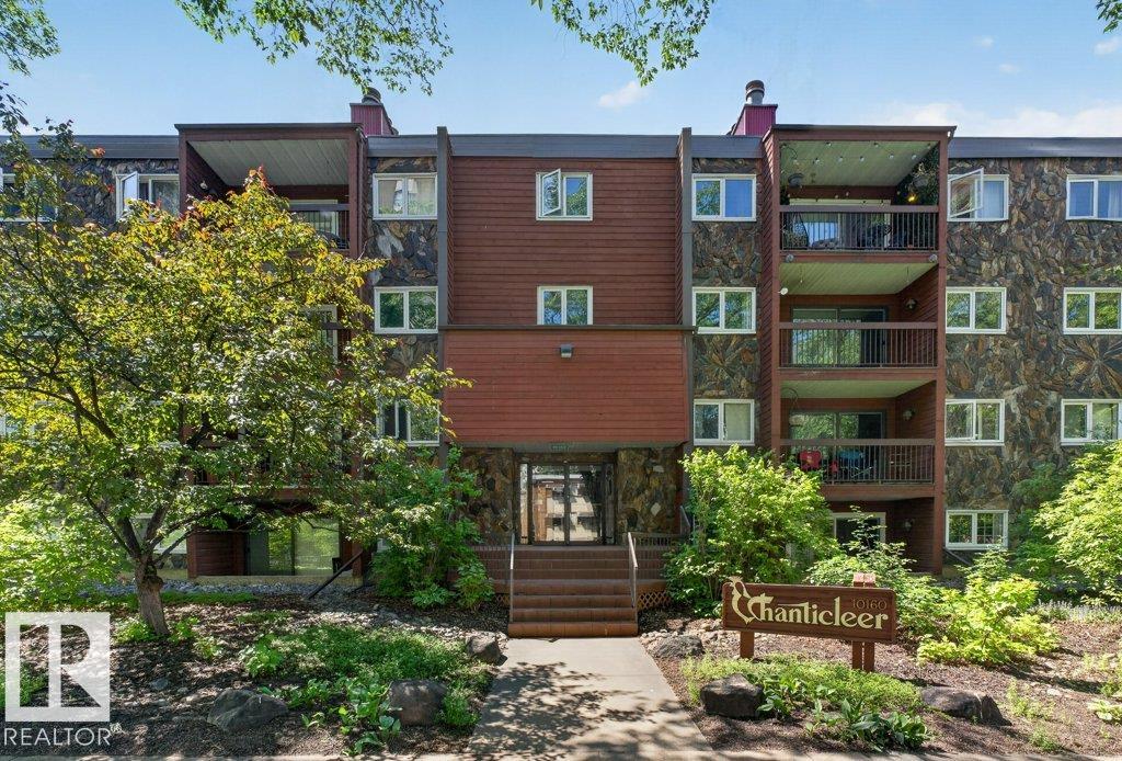 3 - 10160 119 Street NW, Wîhkwêntôwin, Edmonton 2