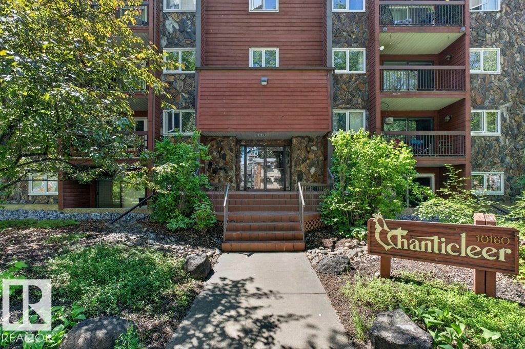 Photo 2 at 3 - 10160 119 Street NW, Wîhkwêntôwin, Edmonton