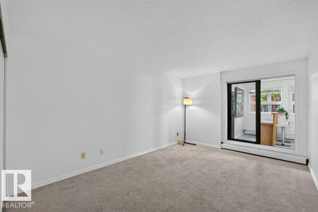 Photo 16 at 3 - 10160 119 Street NW, Wîhkwêntôwin, Edmonton