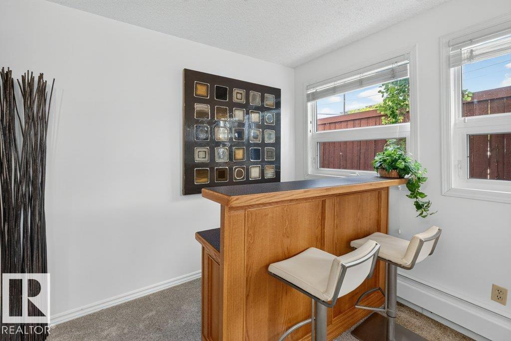 Photo 9 at 3 - 10160 119 Street NW, Wîhkwêntôwin, Edmonton