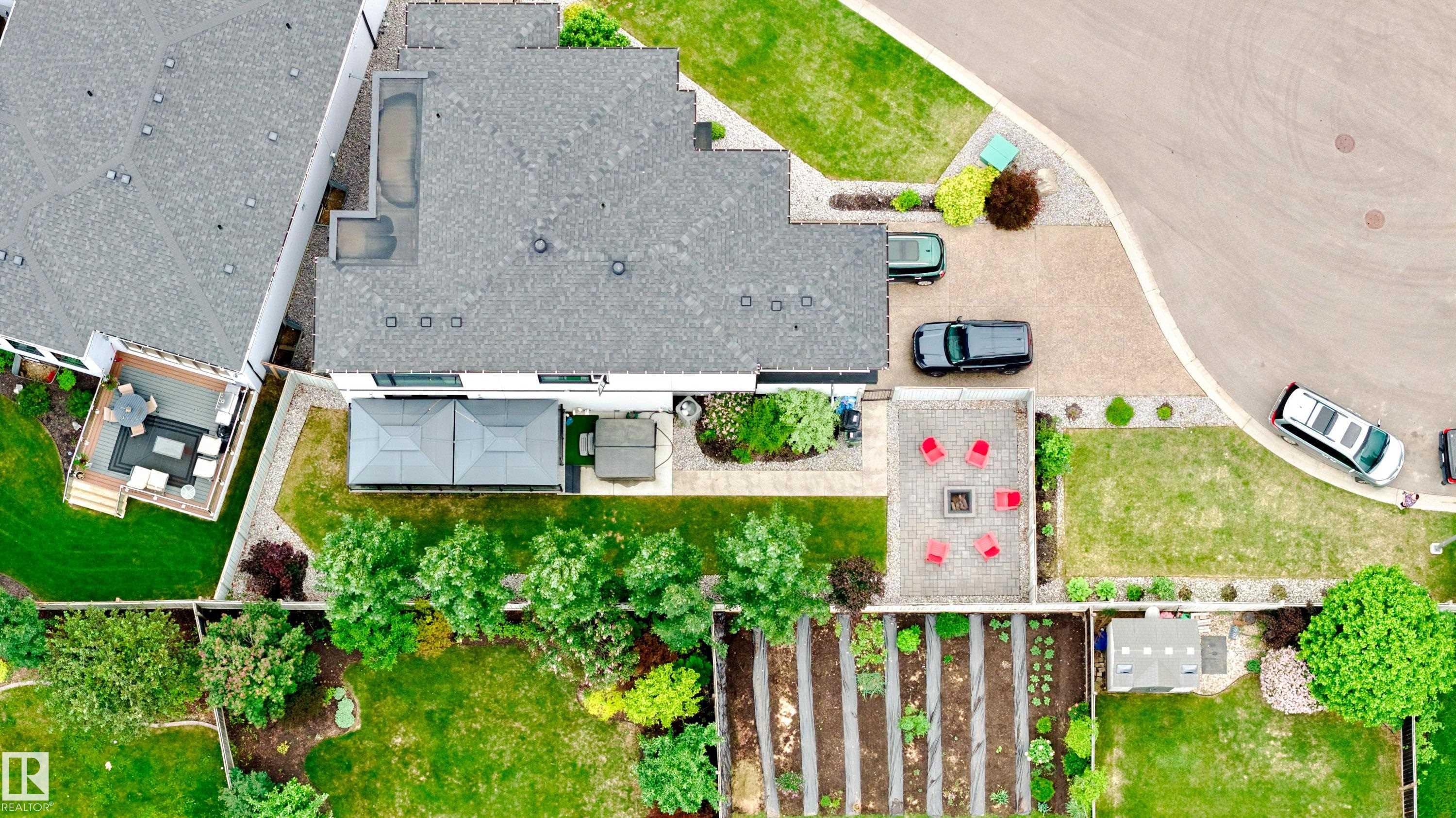 1313 Clement Court NW, Cameron Heights, Edmonton