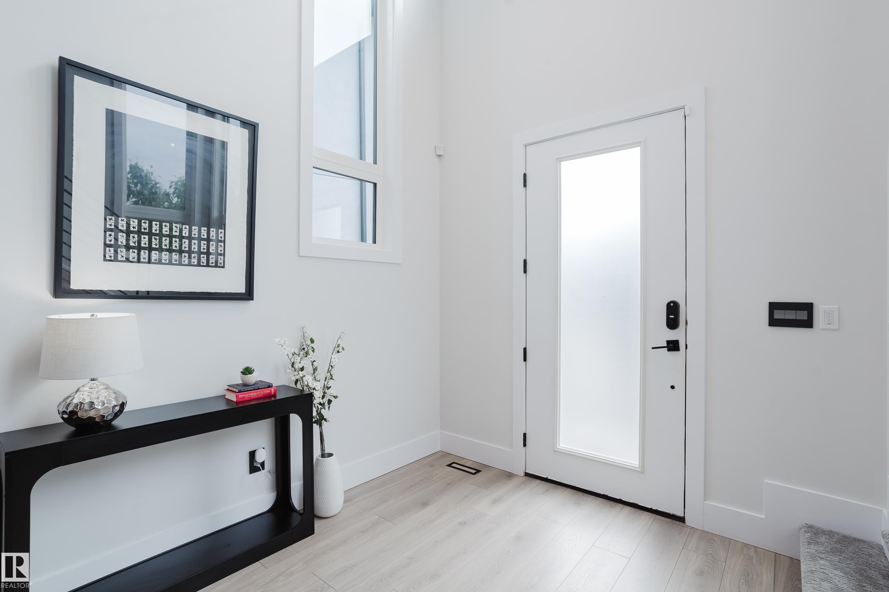 https://zimg.paragon.ice.com/ParagonImages/Property/PM/RAE/225407981/6/0/0/2fc3f8034b28e3bacc68c05413ab3aa8/1/613e6fda9f833359d312939318af93b1/225407981-27cbebca-1bb7-4486-9f2c-c08744c4432f.JPG