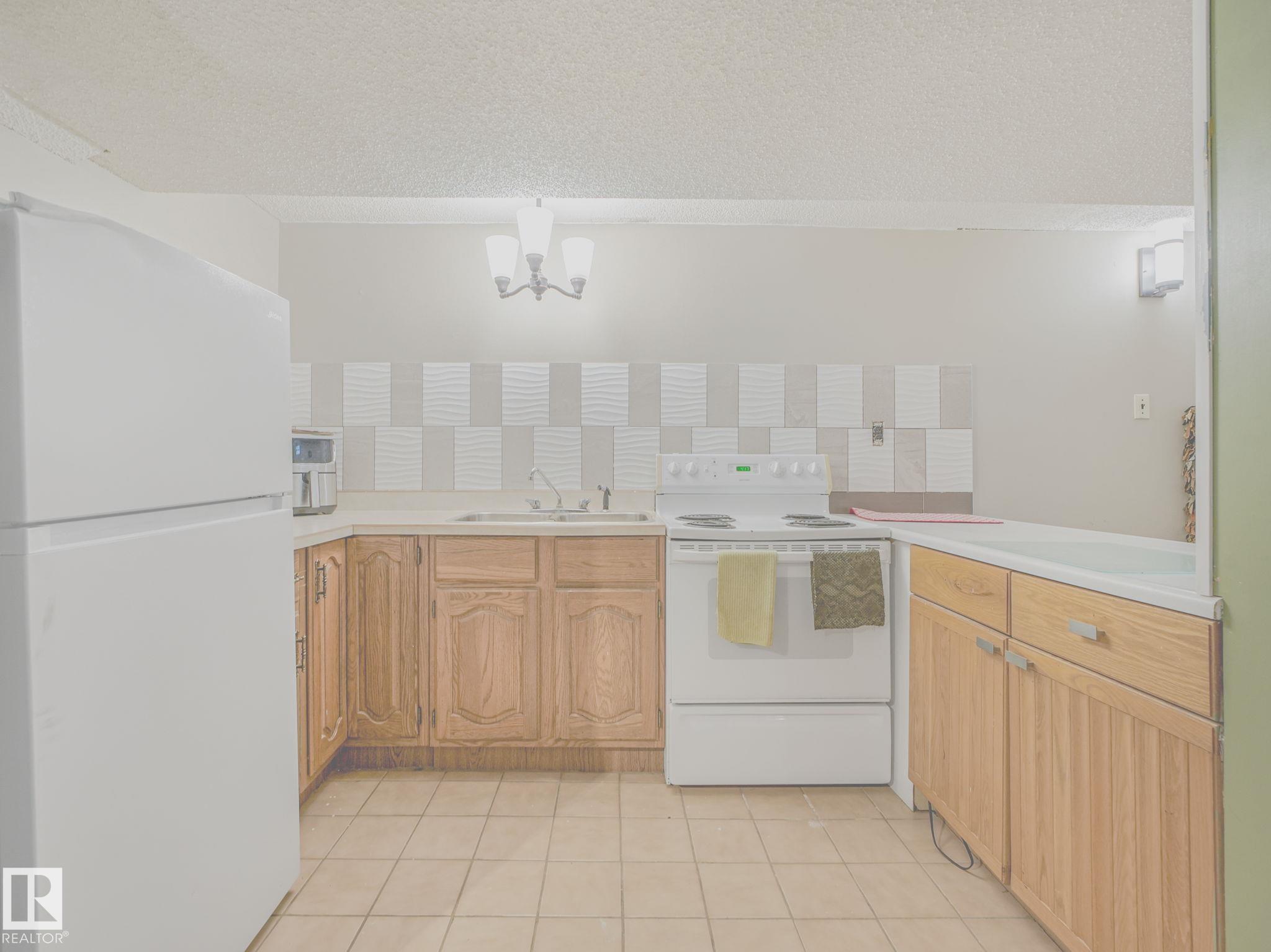 Photo 39 at 11514 138 Avenue NW, Carlisle, Edmonton