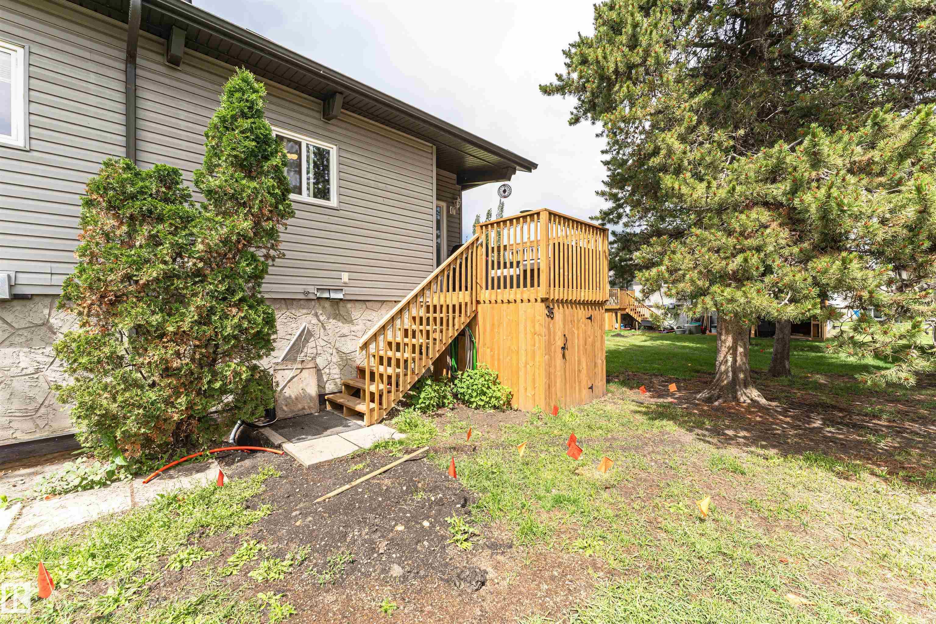 Photo 36 at 35 Northwoods Village NW, Caernarvon, Edmonton