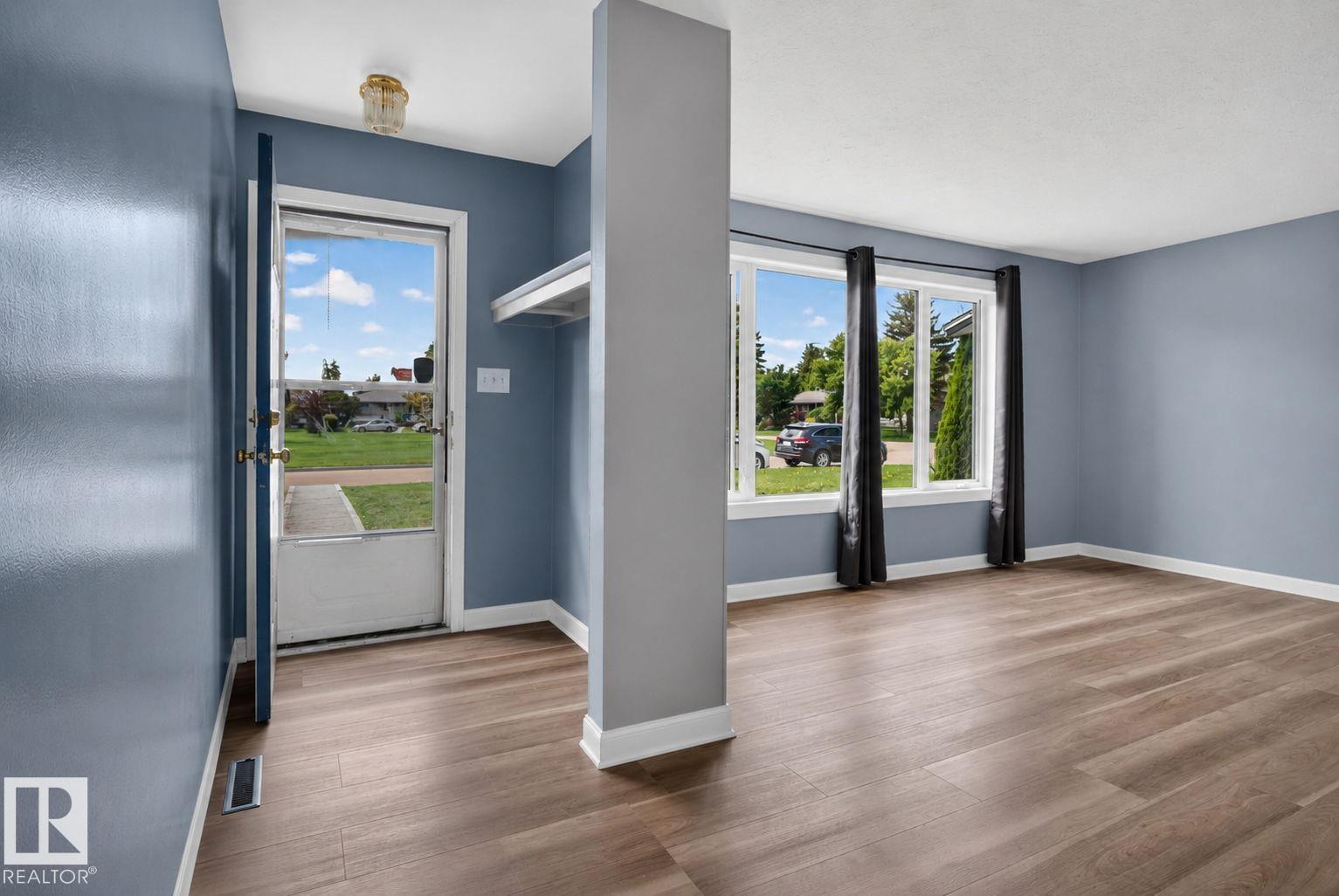Photo 12 at 13431 109 Street NW, Rosslyn, Edmonton