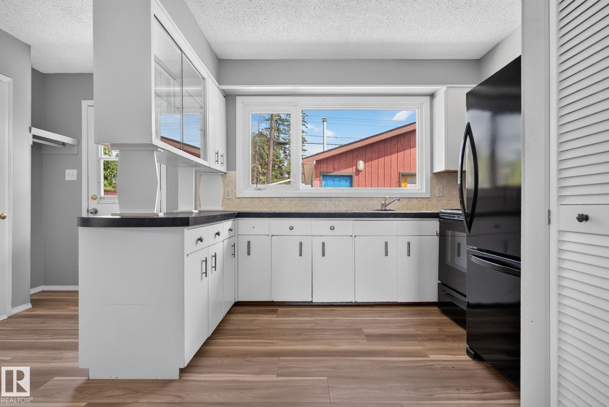Photo 27 at 13431 109 Street NW, Rosslyn, Edmonton