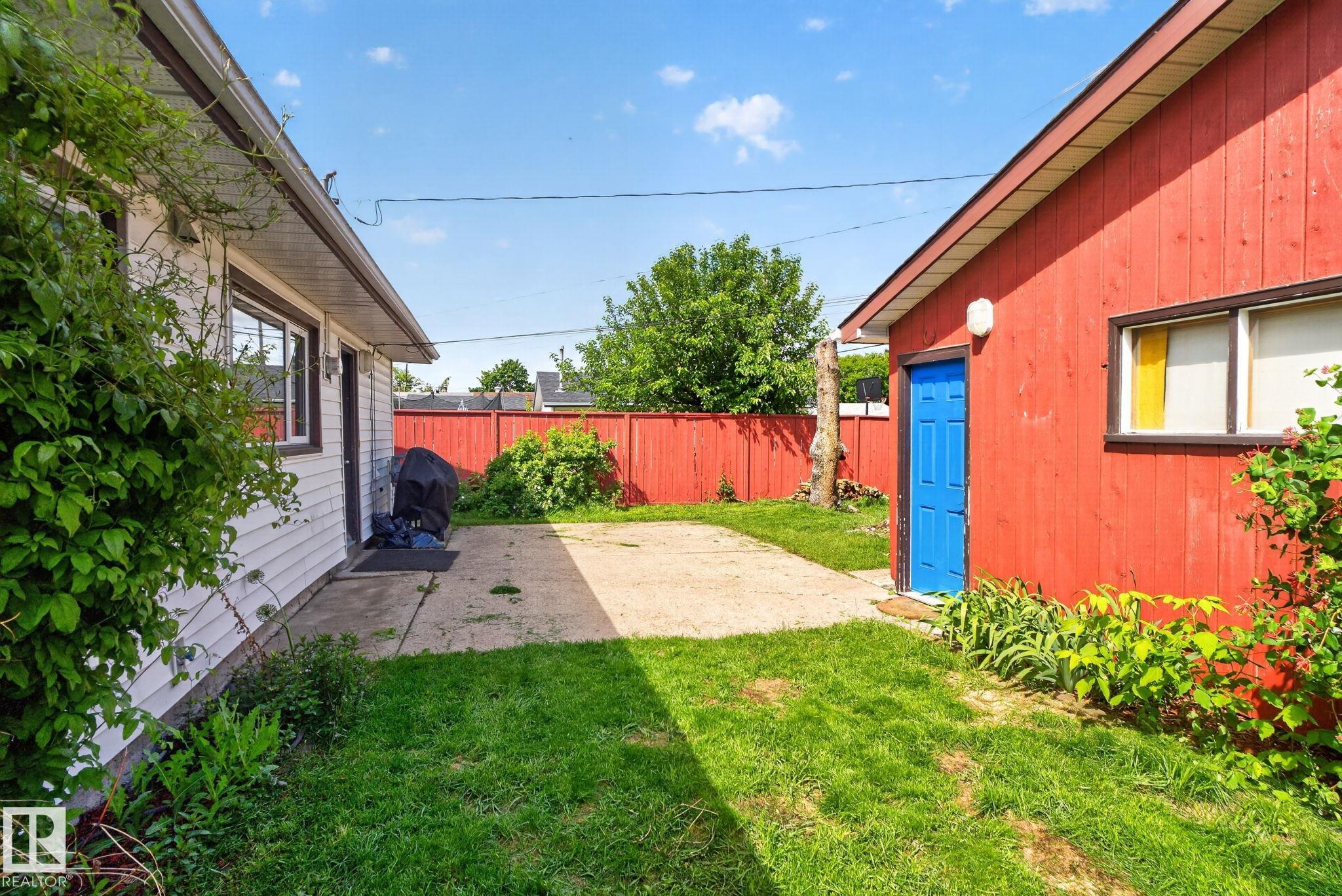Photo 36 at 13431 109 Street NW, Rosslyn, Edmonton