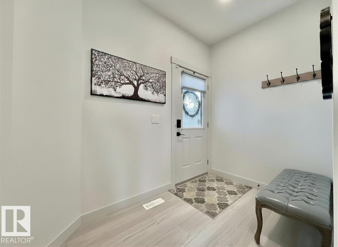 33 Sumac Close, Sienna, Fort Saskatchewan