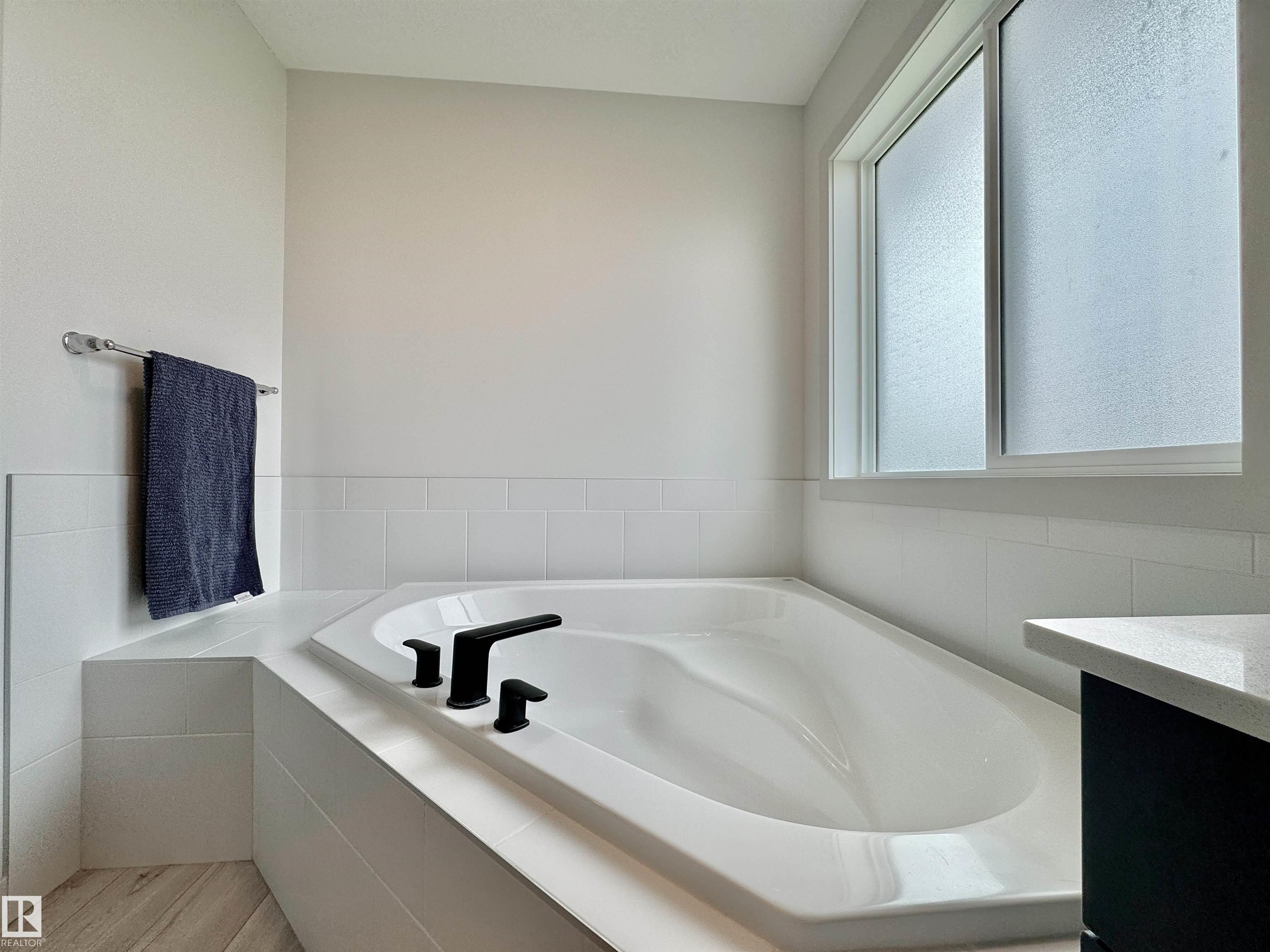 Photo 39 at 33 Sumac Close, Sienna, Fort Saskatchewan