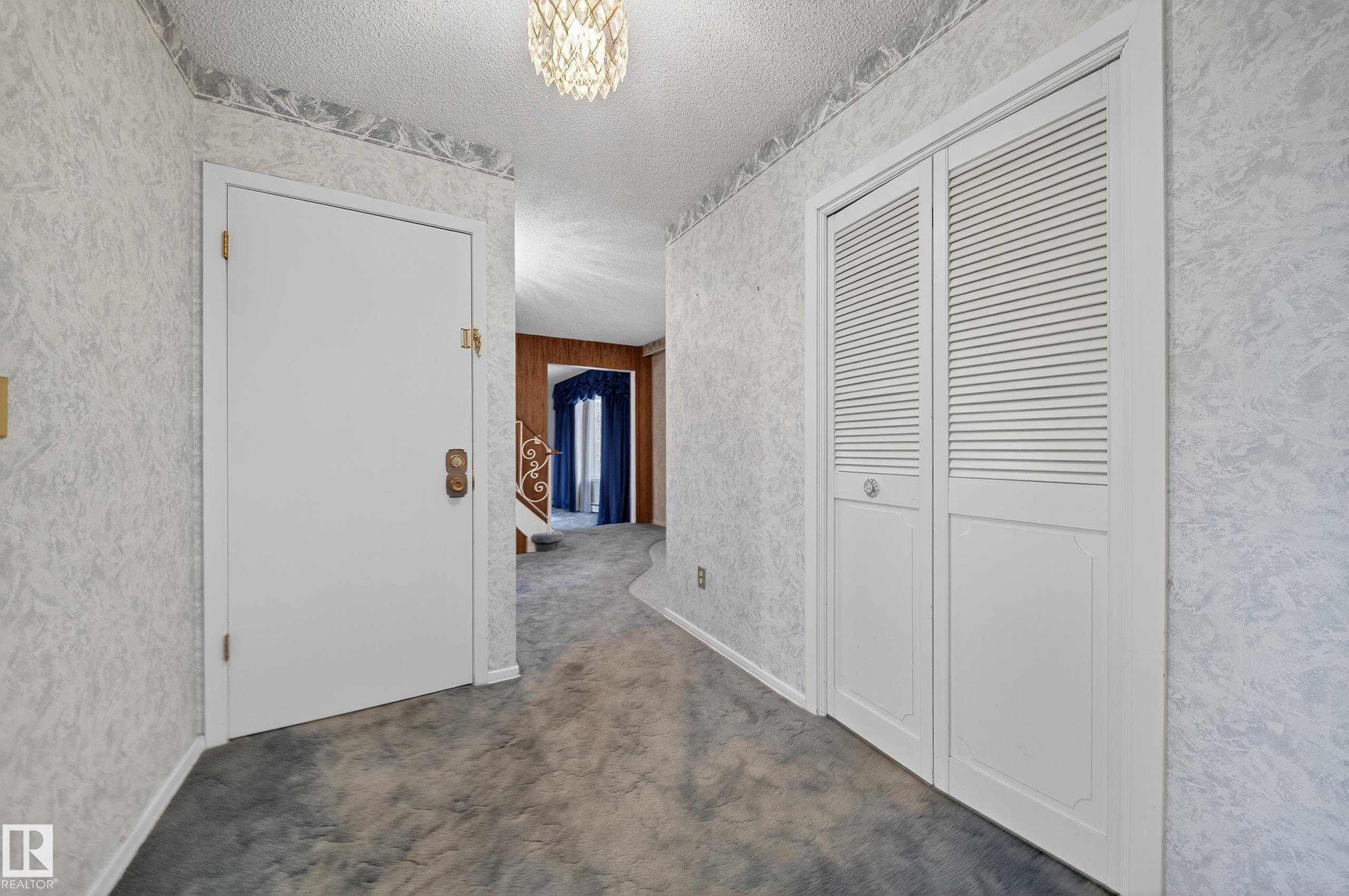 https://zimg.paragon.ice.com/ParagonImages/Property/PM/RAE/225408058/21/0/0/a7abf89baada011d2607131e694d37fd/1/79cdda1edafabcc6d4c2563062852a19/225408058-fa8a14b8-dbe2-4055-a213-85d97ff8e281.JPG