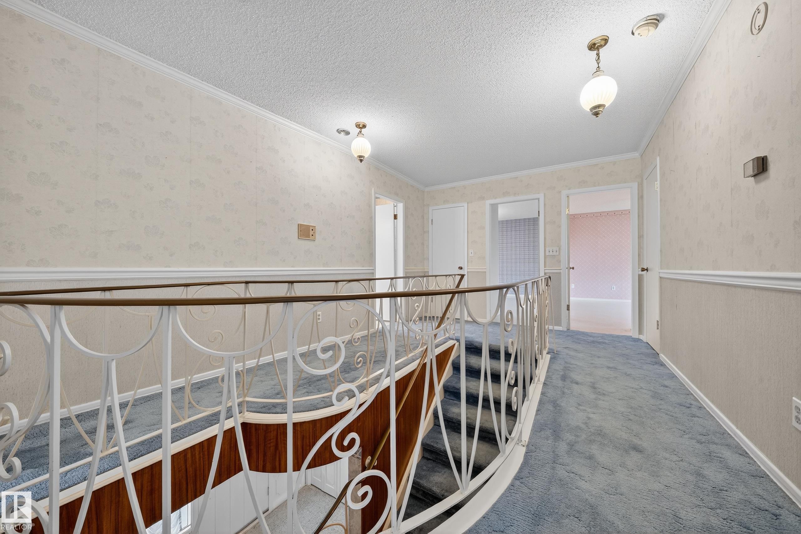 https://zimg.paragon.ice.com/ParagonImages/Property/PM/RAE/225408058/34/0/0/6a5a8f8cda8da372636ca2c5cd7b8772/1/79cdda1edafabcc6d4c2563062852a19/225408058-ae38376c-3766-49d2-95e6-31b191623ba0.JPG
