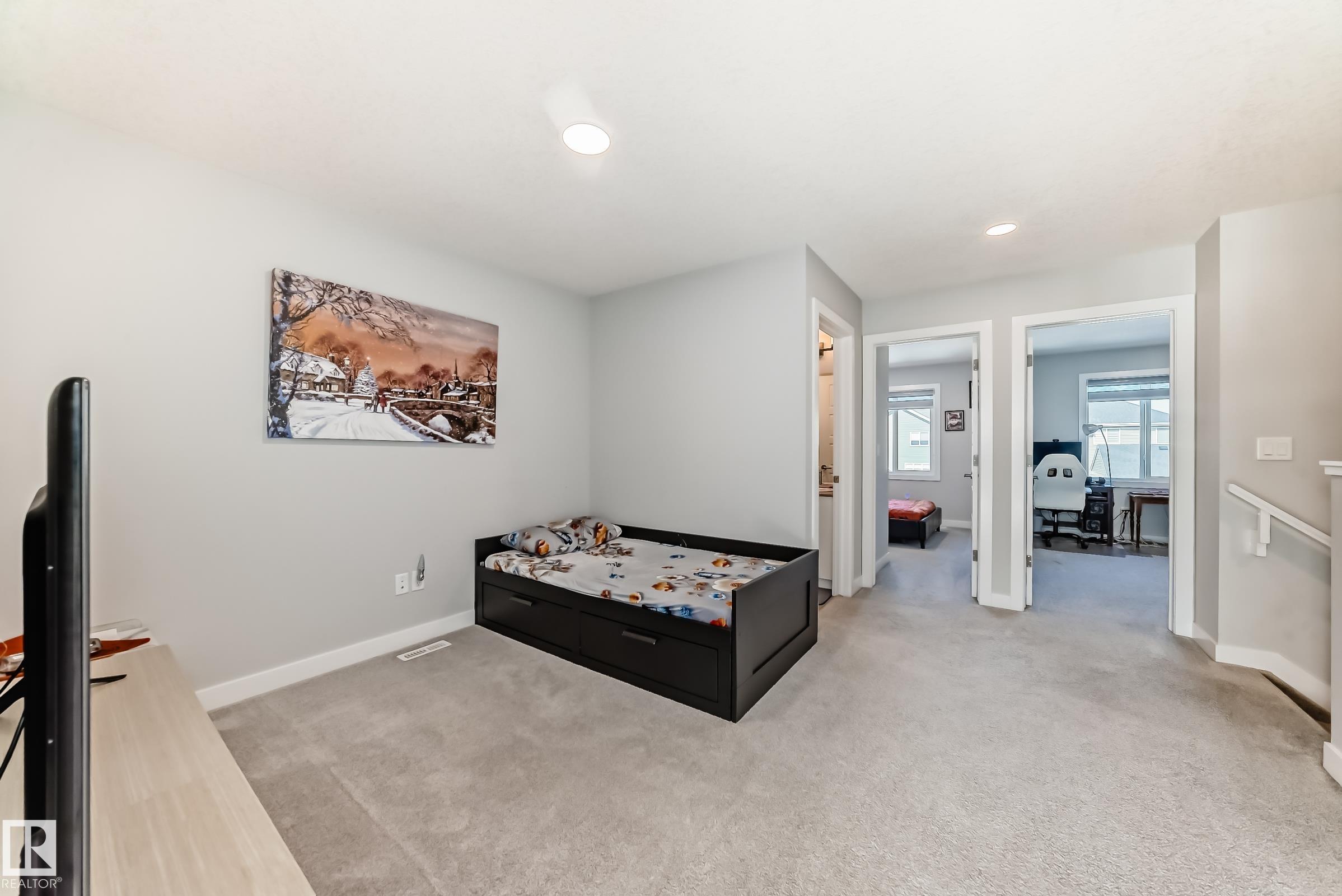 Photo 32 at 572 Glenridding Ravine Drive SW, Glenridding Ravine, Edmonton
