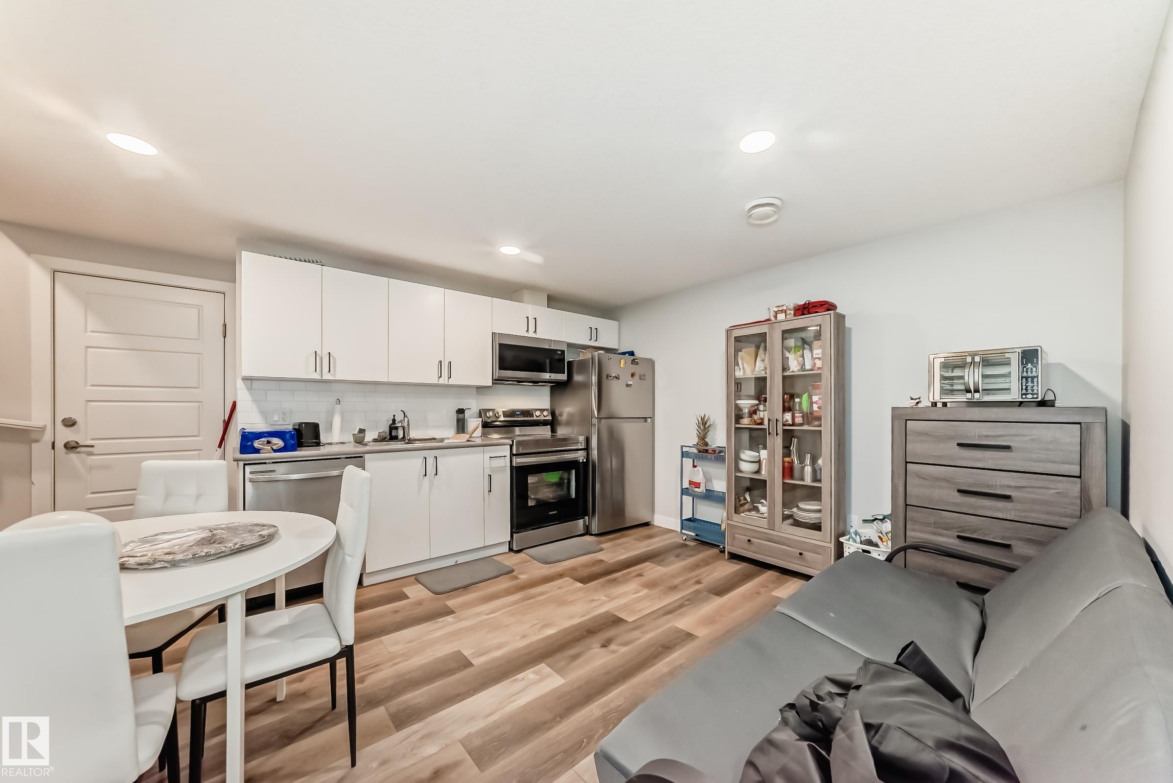 Photo 36 at 572 Glenridding Ravine Drive SW, Glenridding Ravine, Edmonton