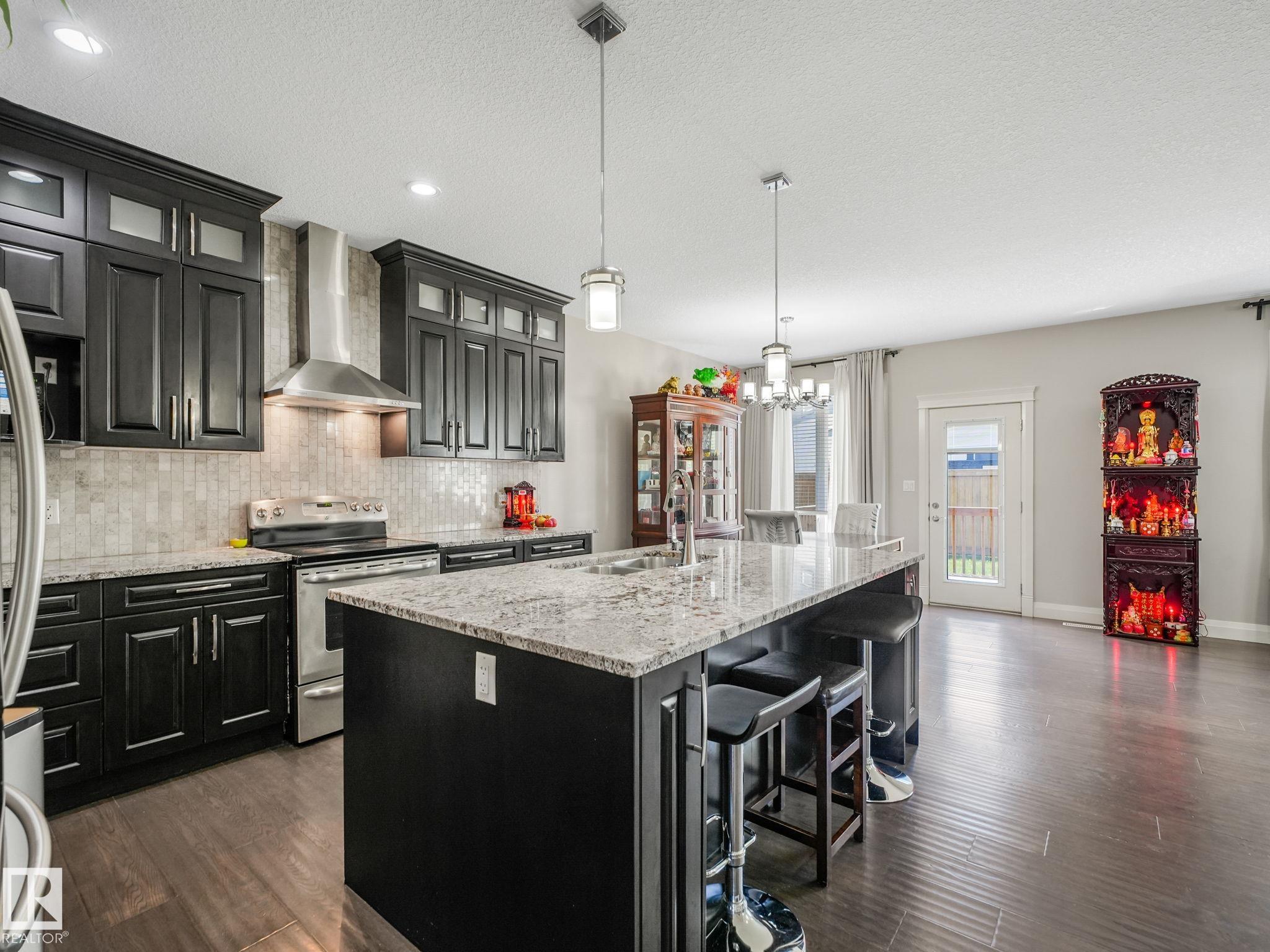 Photo 18 at 16268 137 Street NW, Carlton, Edmonton