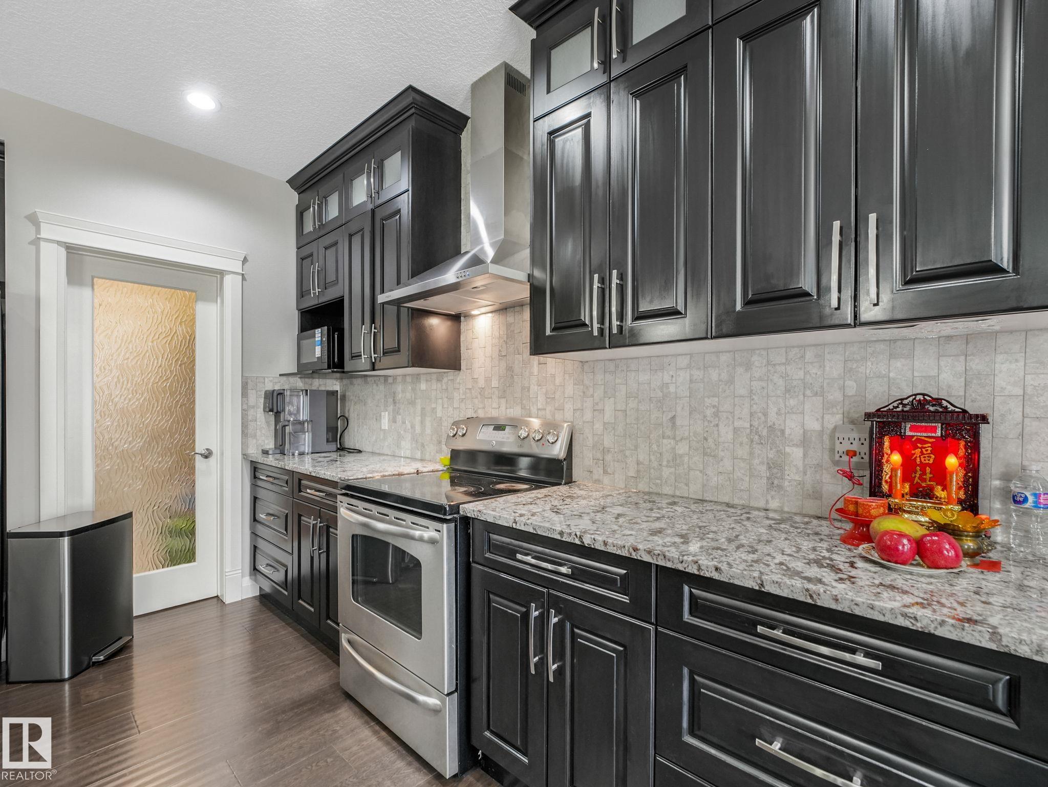 Photo 21 at 16268 137 Street NW, Carlton, Edmonton
