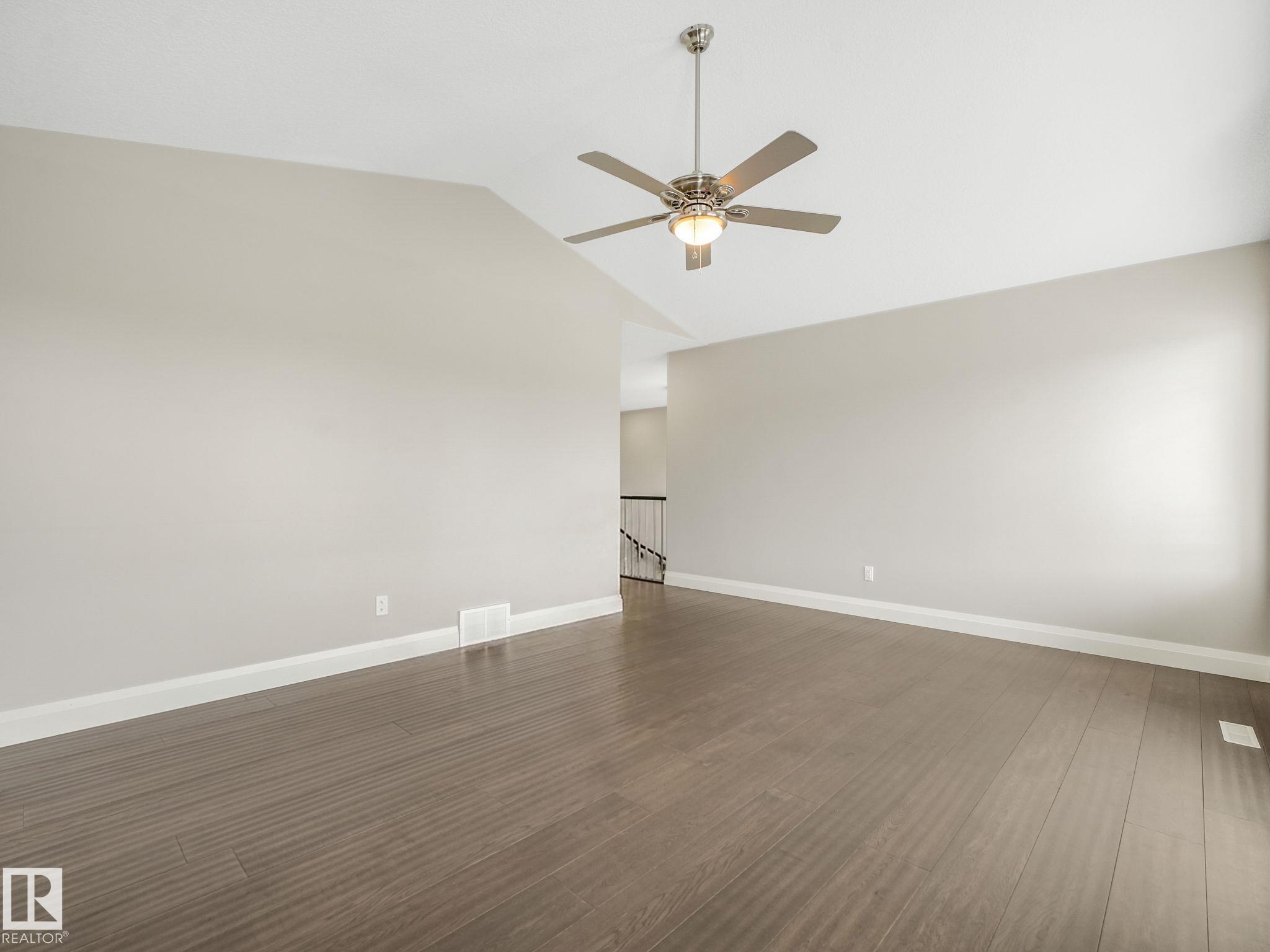 Photo 32 at 16268 137 Street NW, Carlton, Edmonton