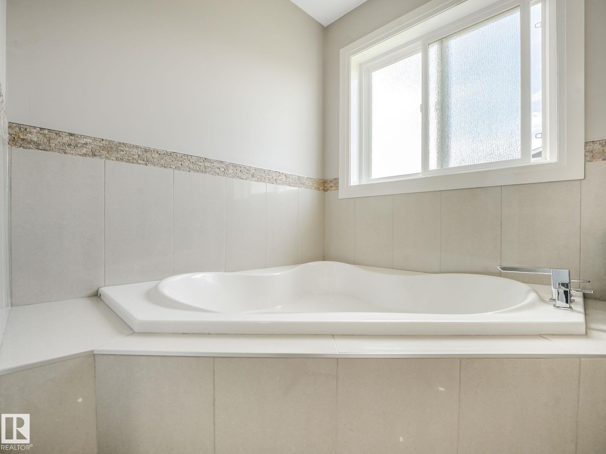 Photo 48 at 16268 137 Street NW, Carlton, Edmonton