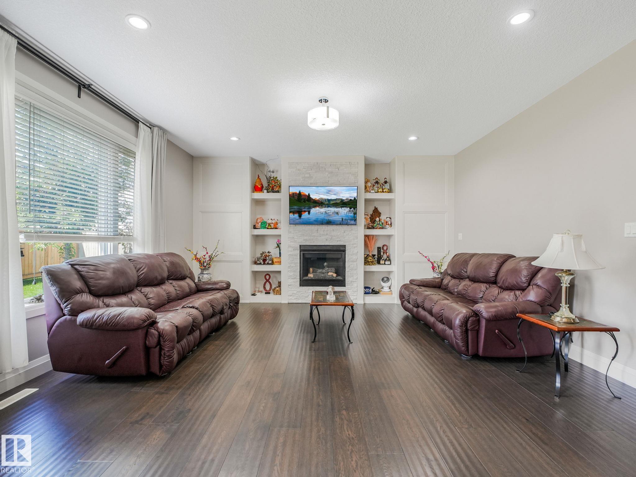 Photo 9 at 16268 137 Street NW, Carlton, Edmonton
