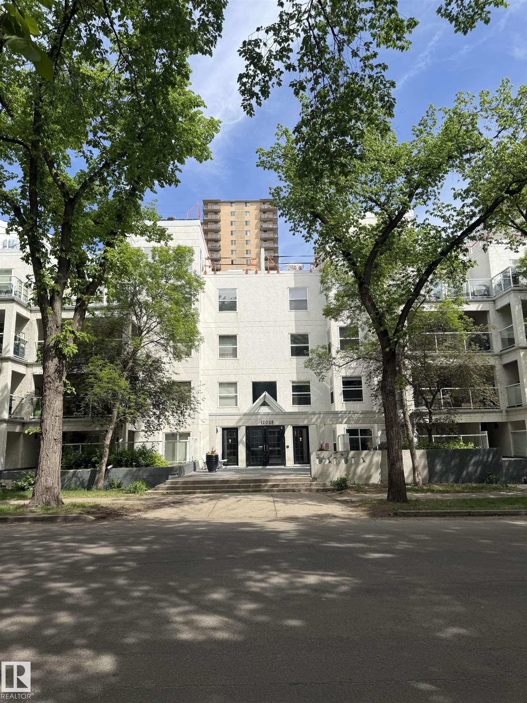 https://zimg.paragon.ice.com/ParagonImages/Property/PM/RAE/225408090/20/0/0/631b676d72c9520520a5f1bebe4ab955/1/6a34a8fbb5c3b109af7b9d041a753280/225408090-effc1872-6694-4af7-888e-399d567b082a.JPG