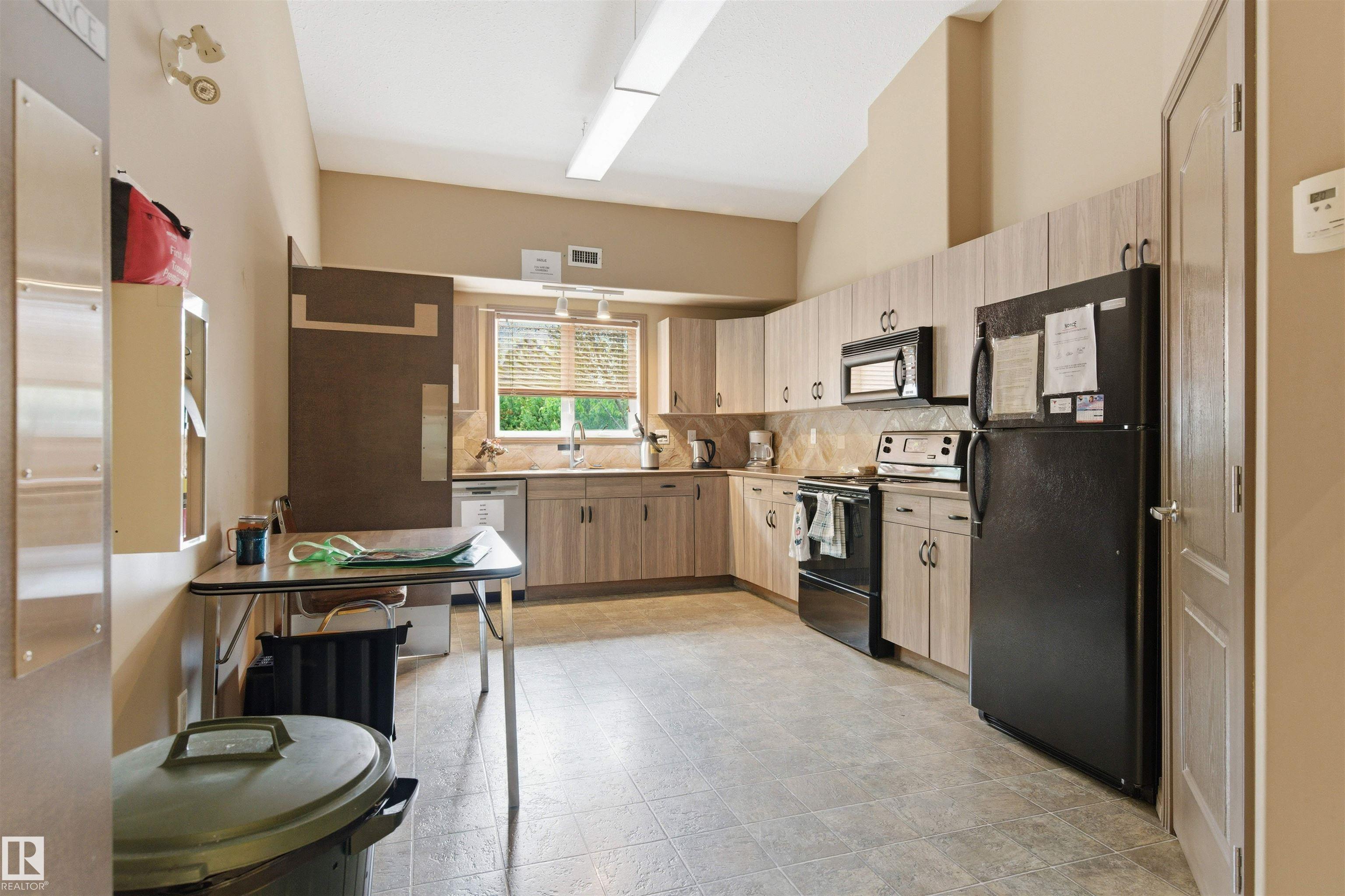 Photo 32 at 309 - 8912 156 Street NW, Meadowlark Park, Edmonton