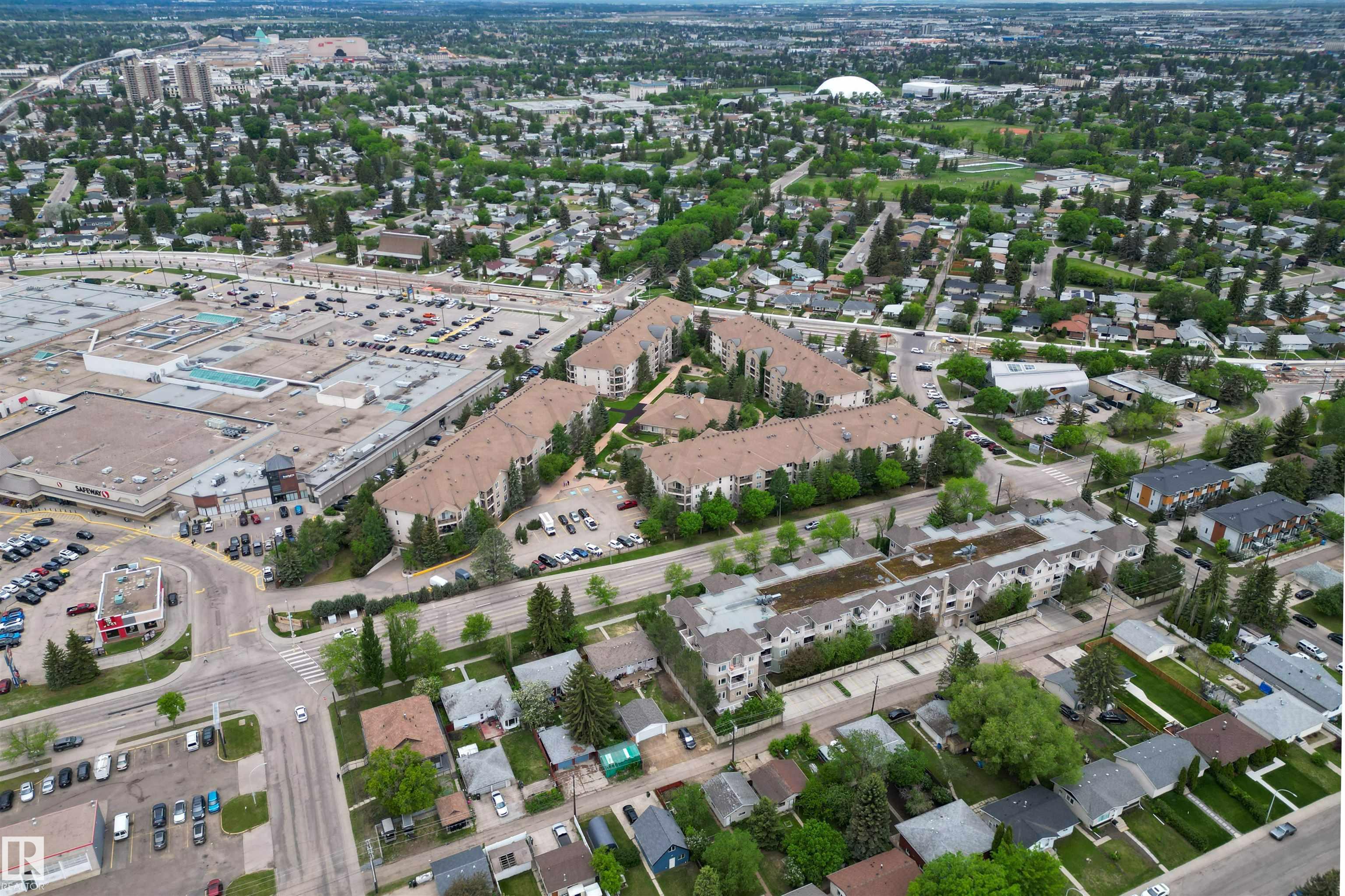 Photo 37 at 309 - 8912 156 Street NW, Meadowlark Park, Edmonton