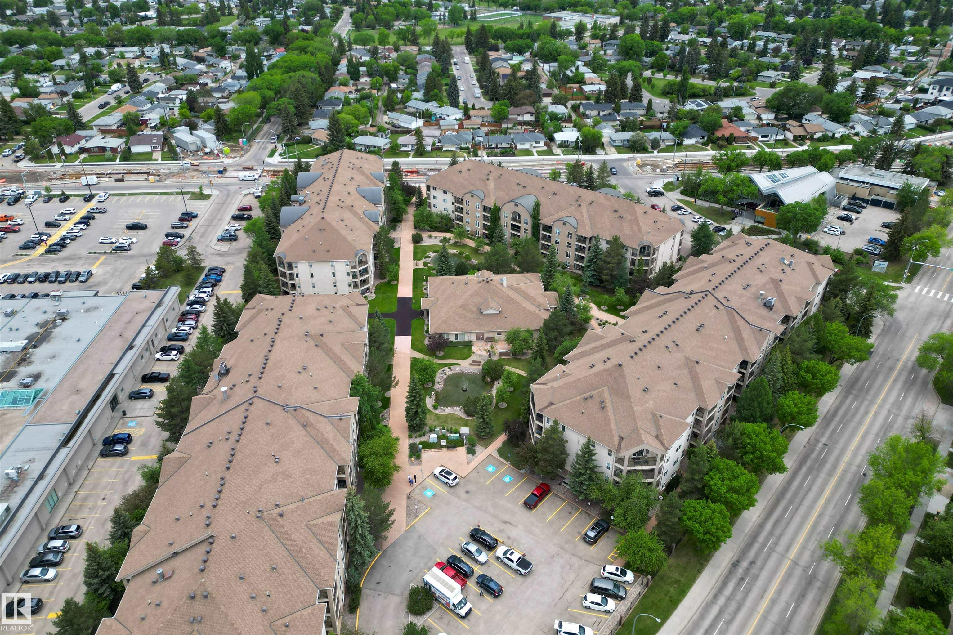 Photo 42 at 309 - 8912 156 Street NW, Meadowlark Park, Edmonton