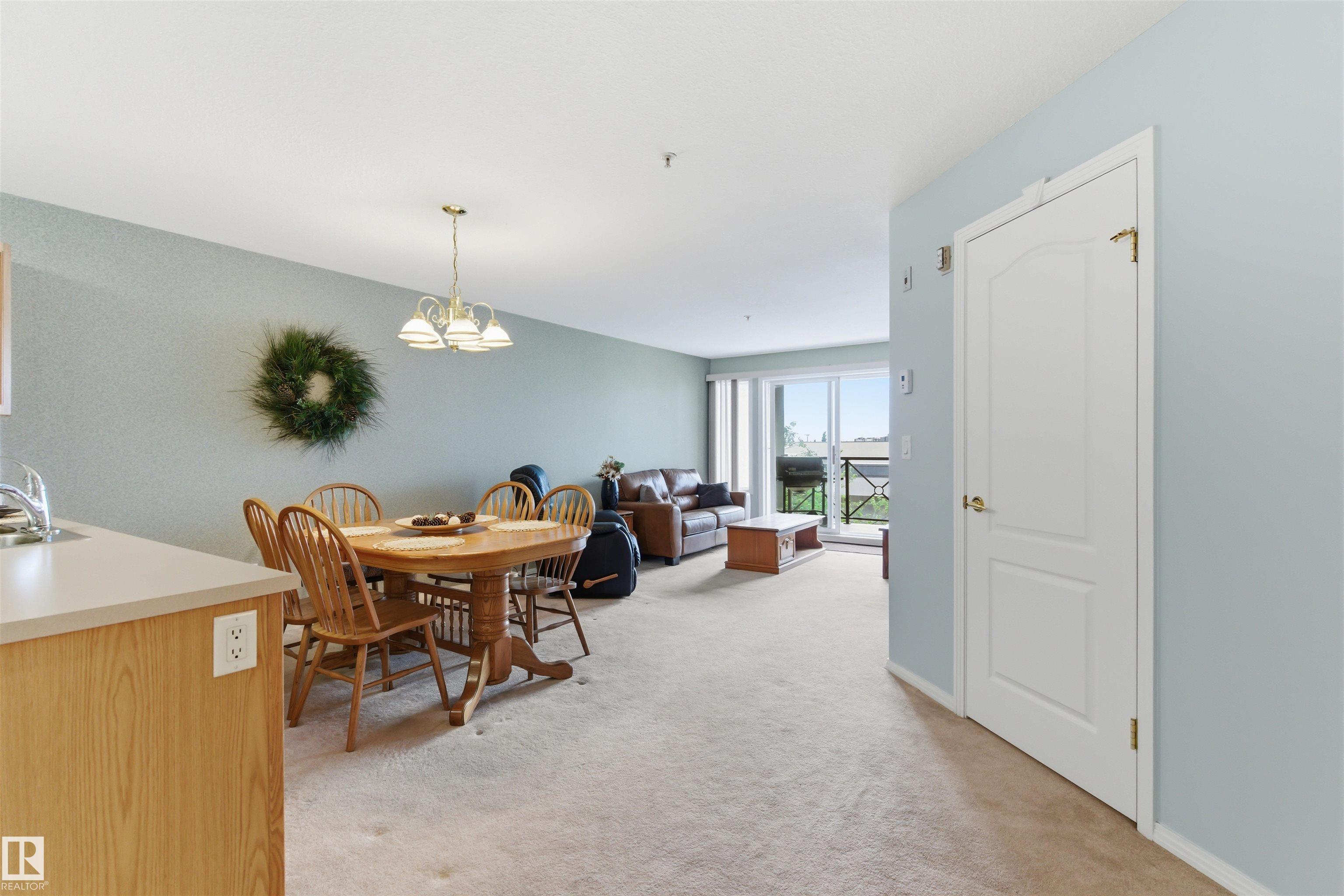 Photo 8 at 309 - 8912 156 Street NW, Meadowlark Park, Edmonton