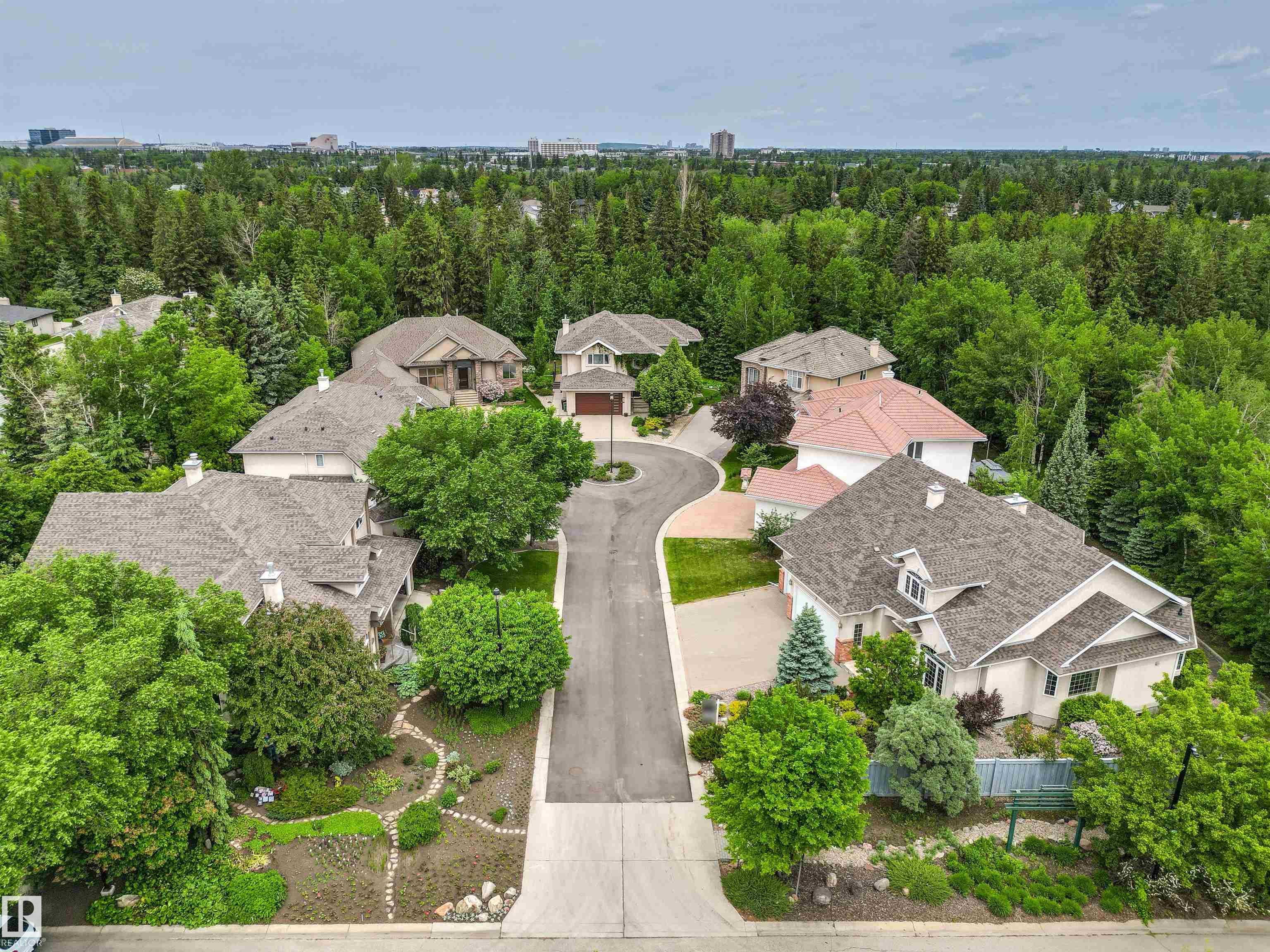 Picture for 244 WOLF WILLOW RD NW