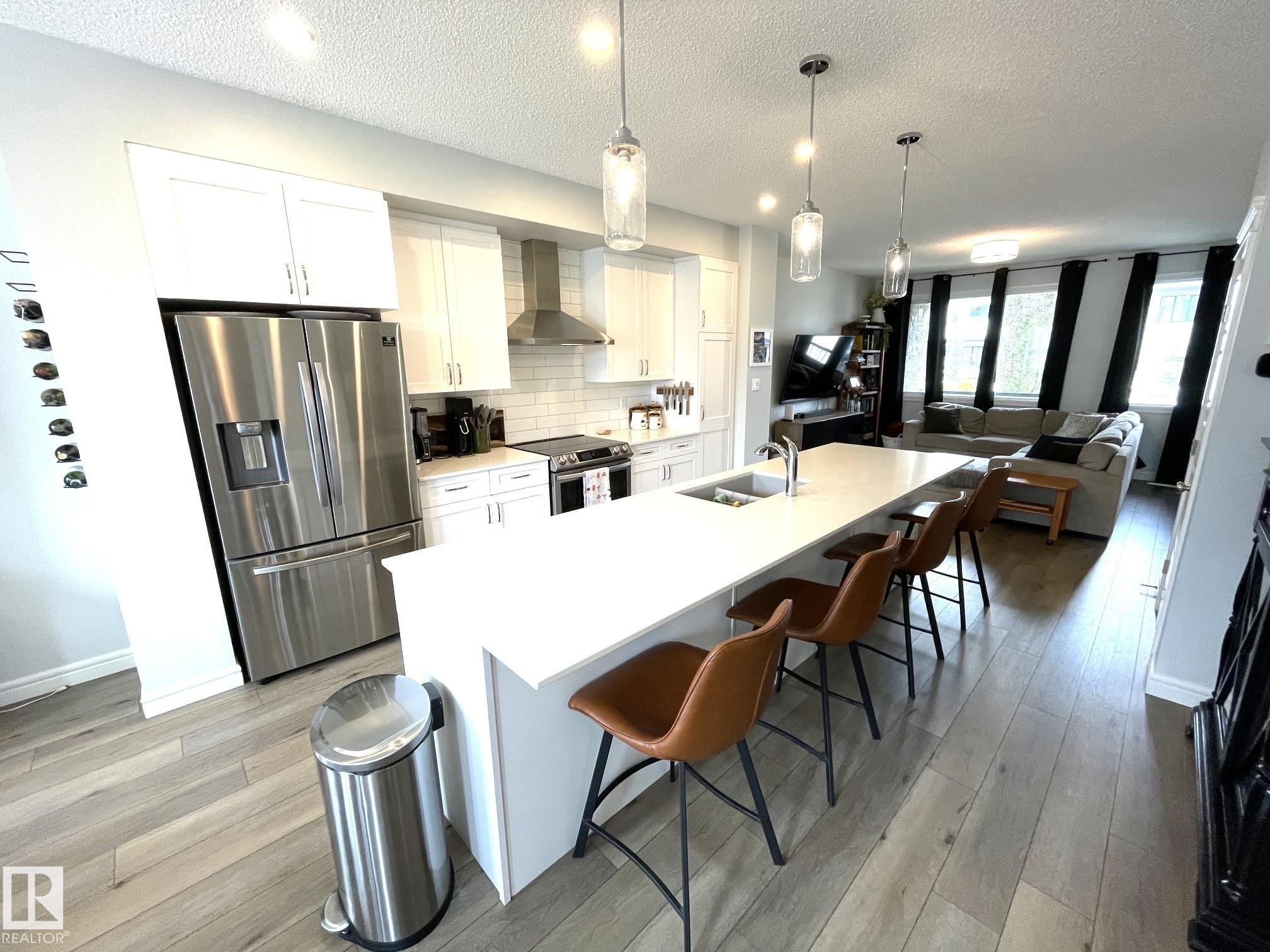 19227 27 Avenue NW, The Uplands, Edmonton