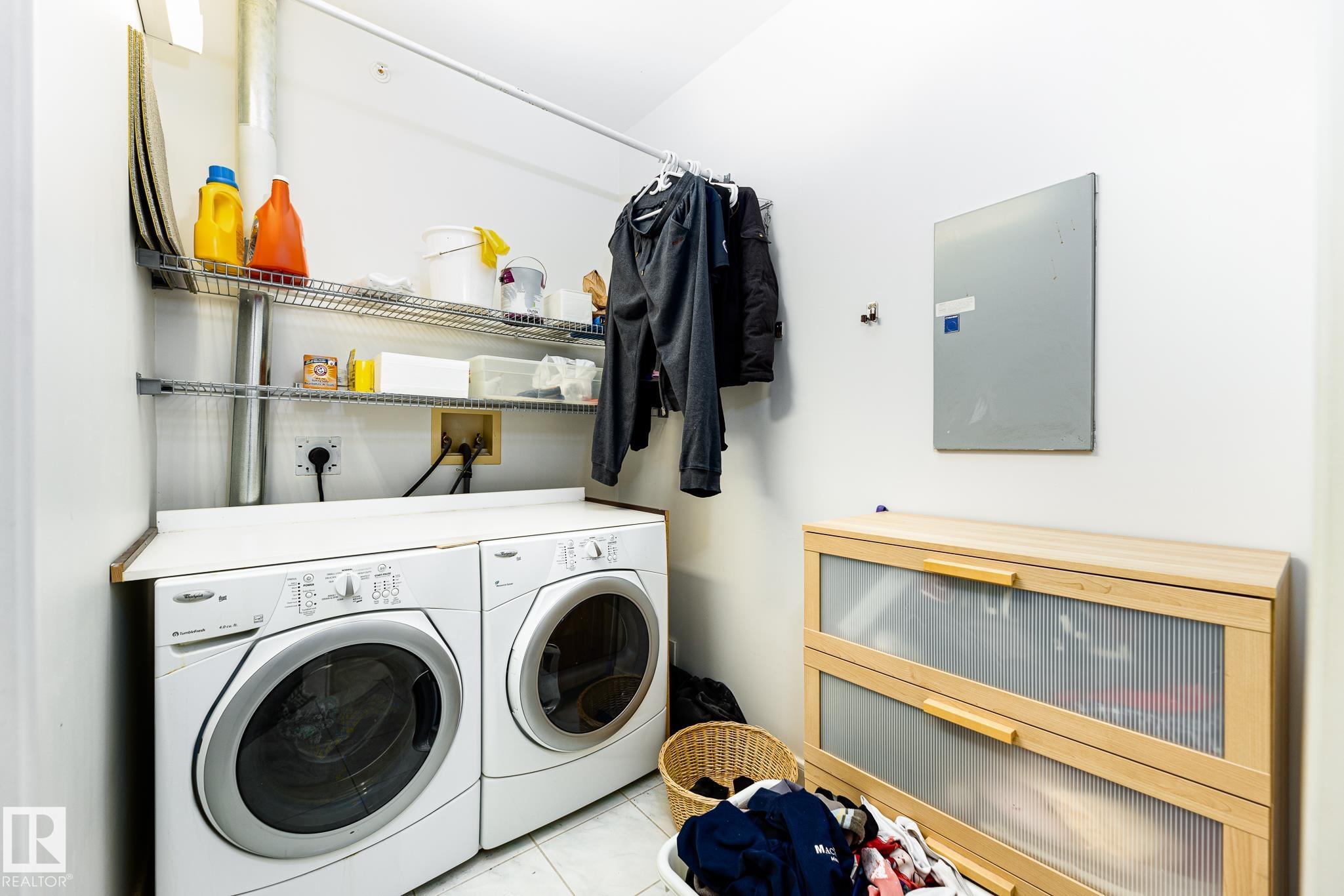 https://zimg.paragon.ice.com/ParagonImages/Property/PM/RAE/225408130/15/0/0/853f76e0b590c7923c279b363e439b1b/1/fa9d0419933d7d102f10866178074963/225408130-952C89AD-426E-49AE-91C4-63FA3ED18881.JPG