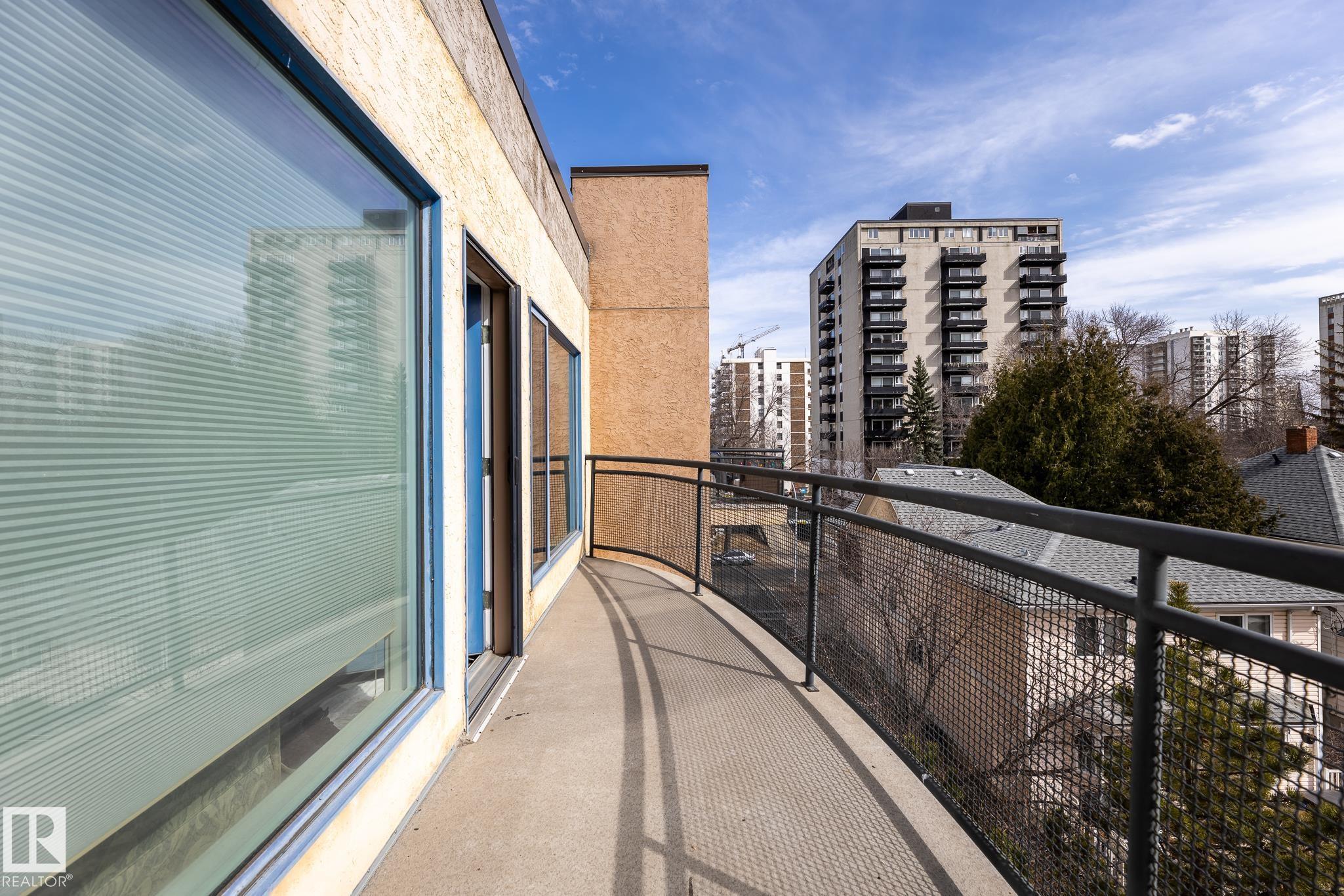 https://zimg.paragon.ice.com/ParagonImages/Property/PM/RAE/225408130/28/0/0/419cc199c7afdca1e88f02e6095b6f1e/1/fa9d0419933d7d102f10866178074963/225408130-87E8AB0F-42C8-4512-9849-2FB10C10F8AE.JPG