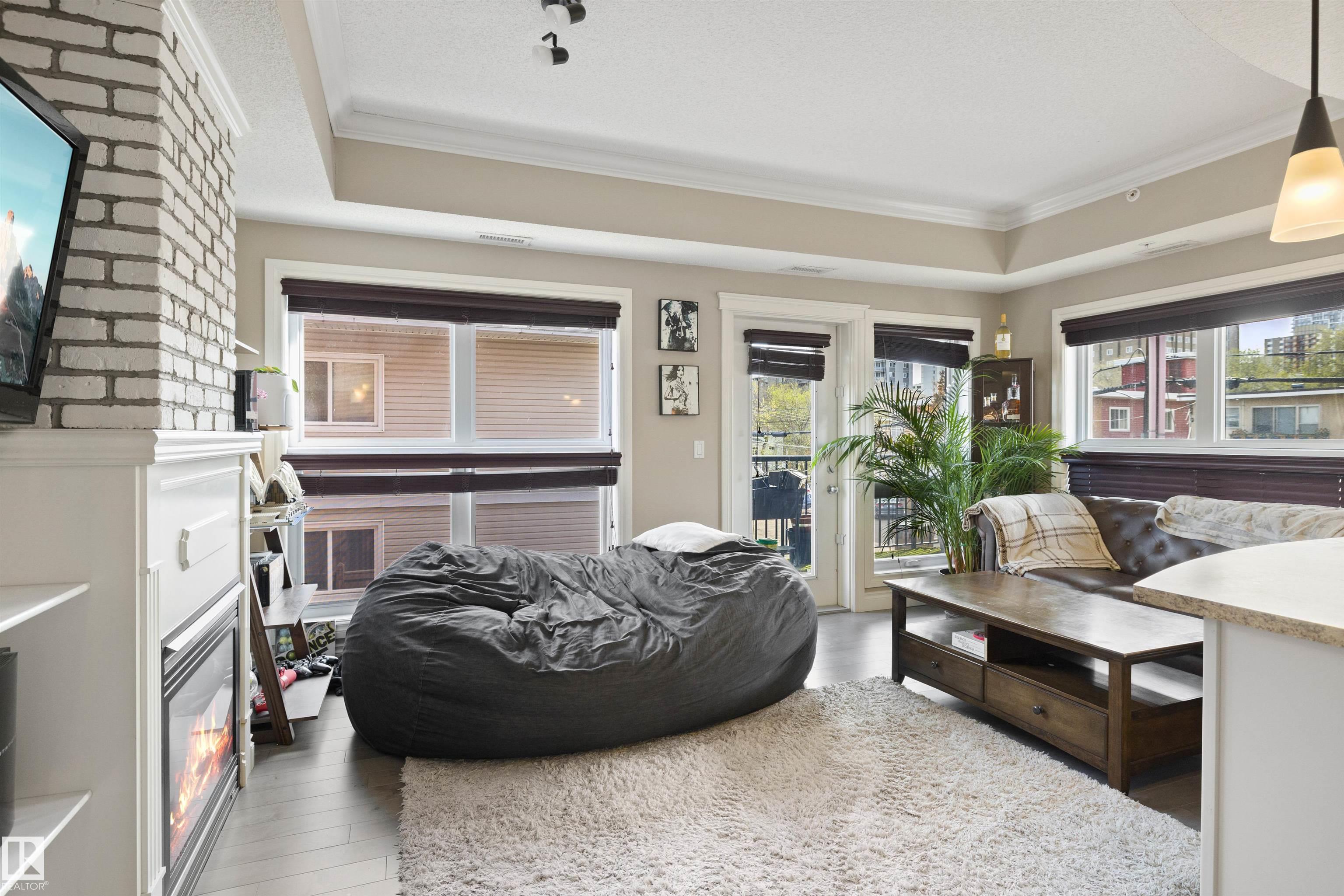 Photo 8 at 206 - 10232 115 Street NW, Wîhkwêntôwin, Edmonton