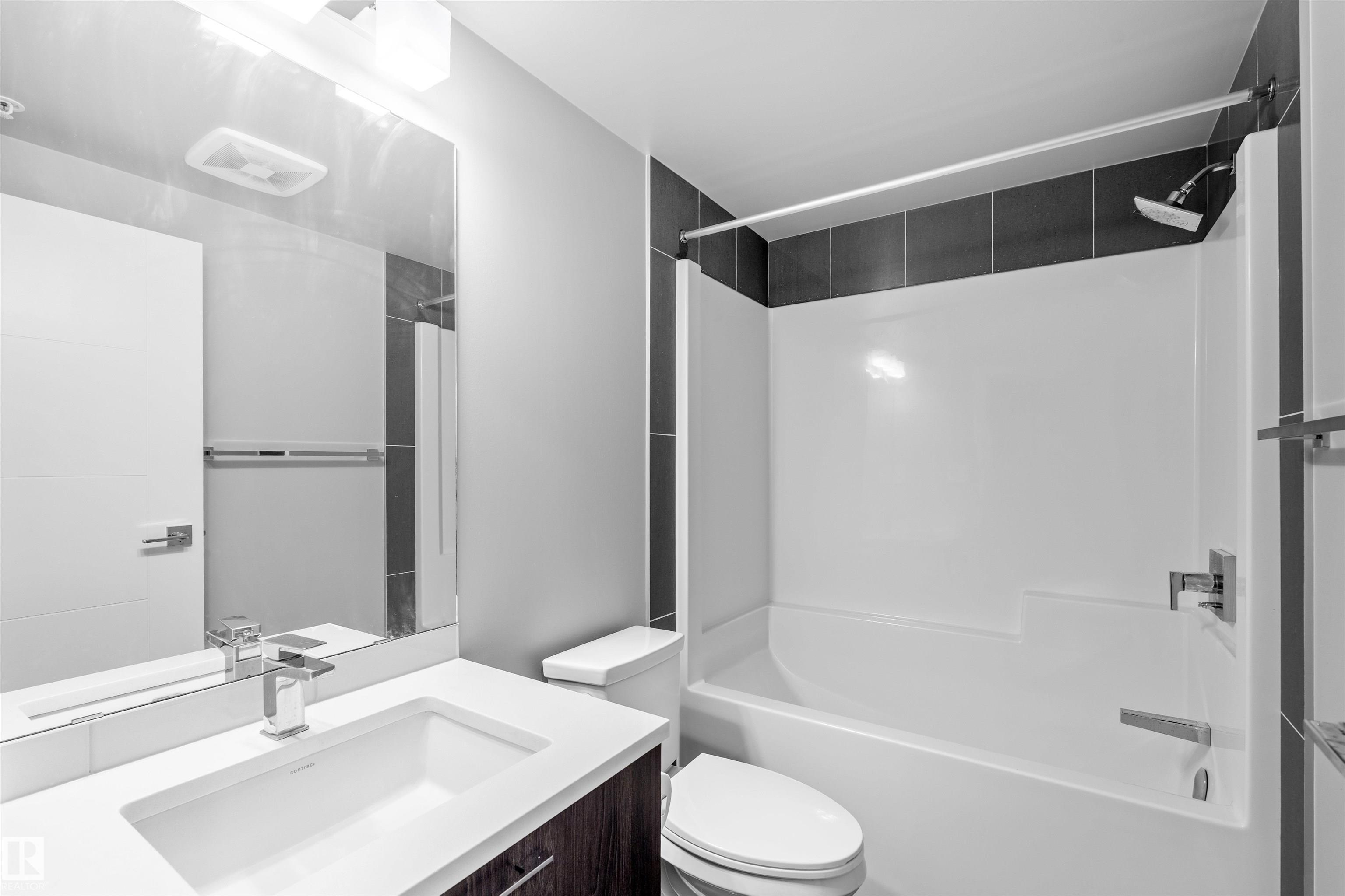 Photo 11 at 2201 - 10180 103 Street NW, Downtown, Edmonton